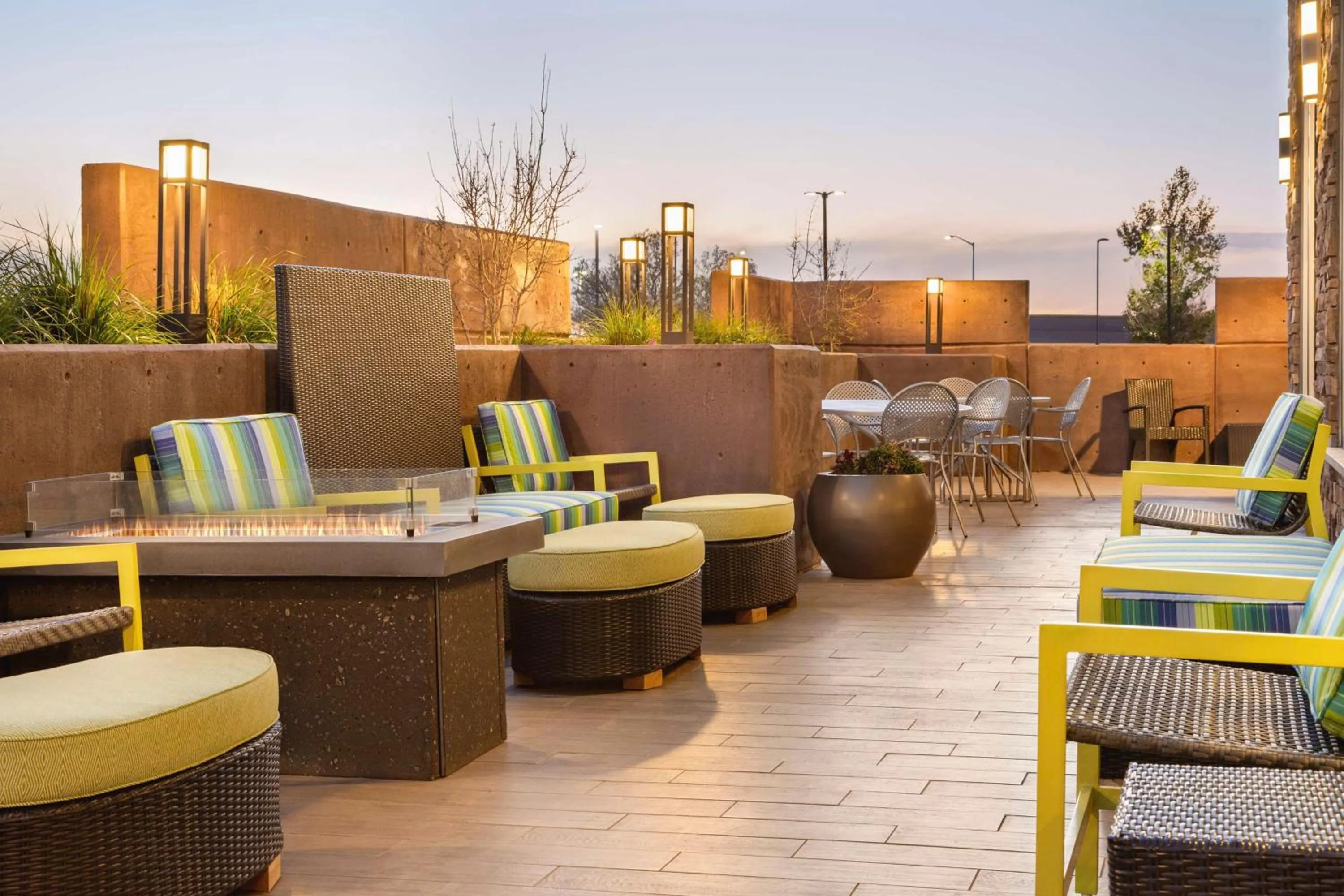 Patio in Home2 Suites by Hilton Albuquerque Downtown/University