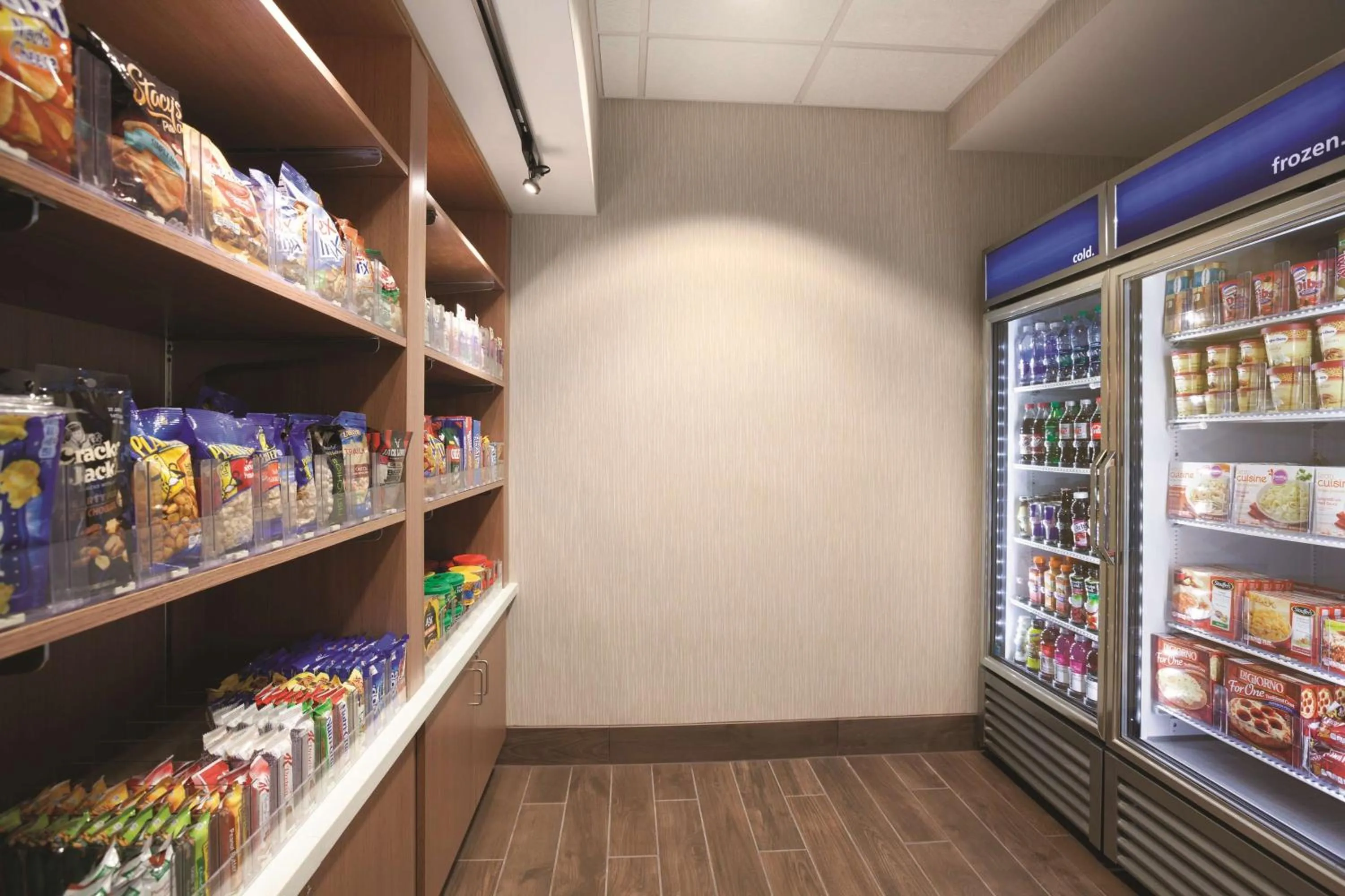 vending machine in Hampton Inn Brigham City