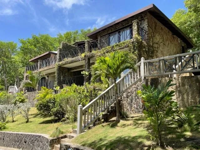 Property building in Firefly Estate Bequia