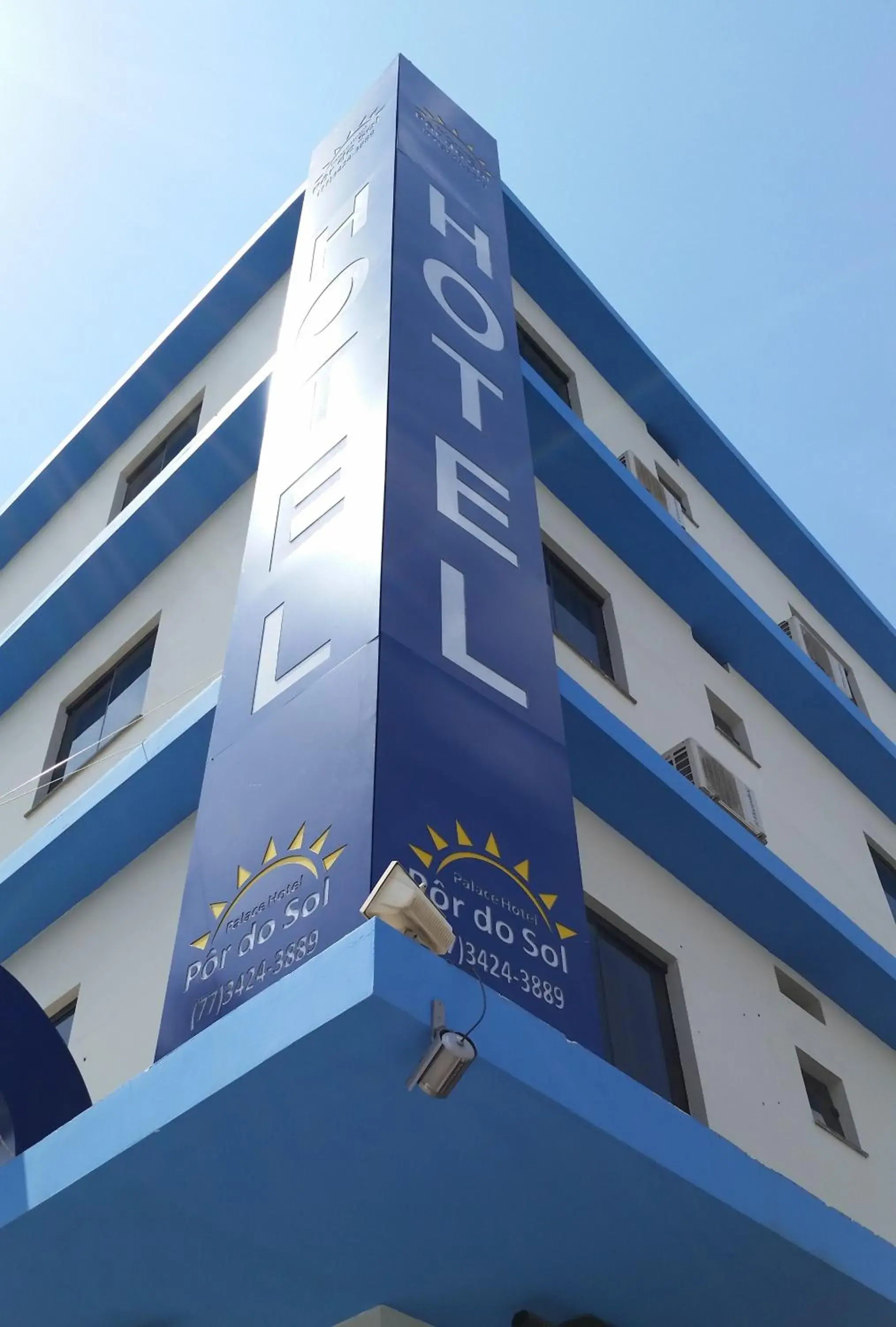 Facade/entrance in Palace Hotel Pôr do Sol Facade/entrance in Palace Hotel Pôr do Sol