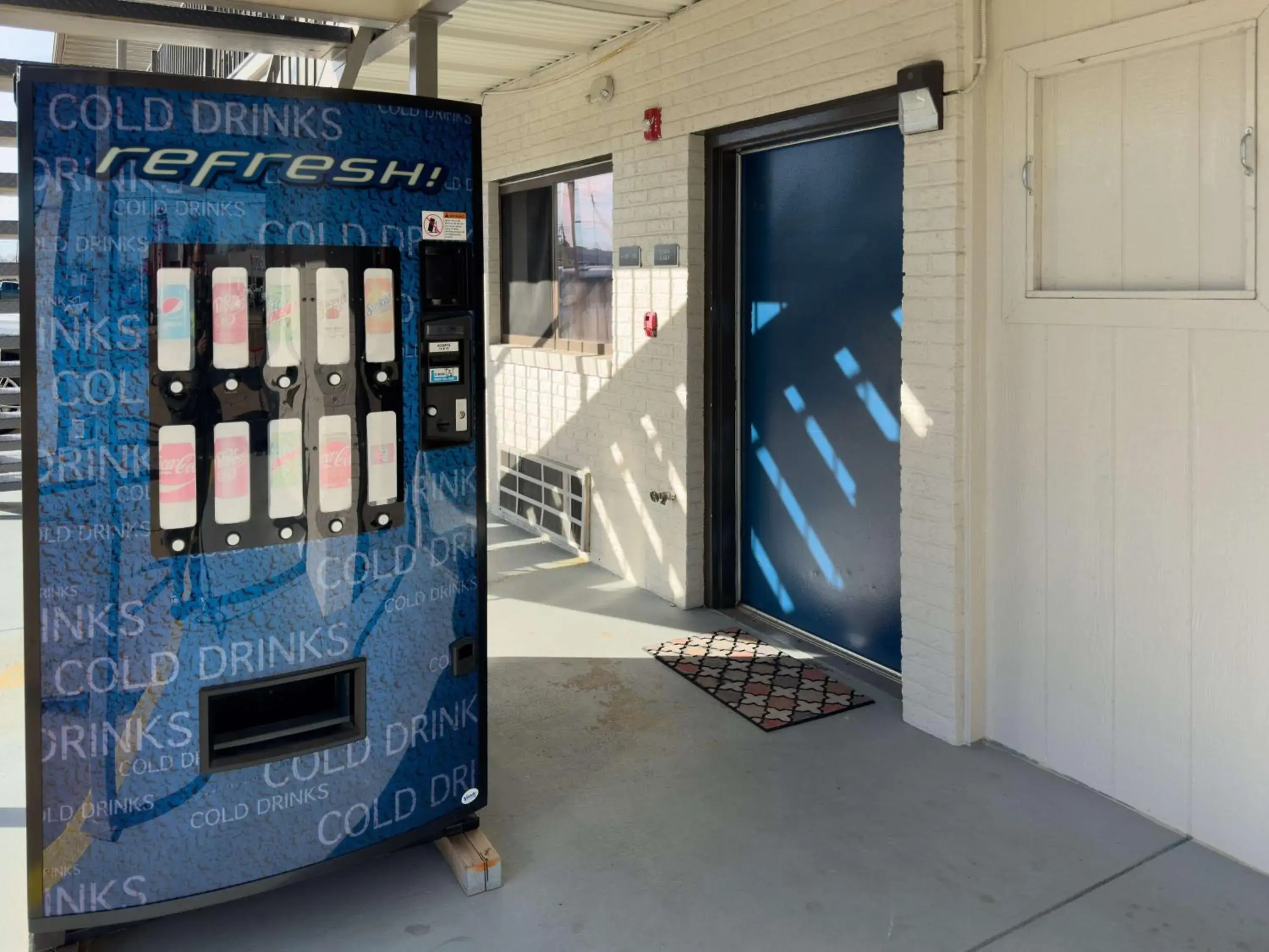 Property building in Motel 6-Dyersburg, TN Property building in Motel 6-Dyersburg, TN