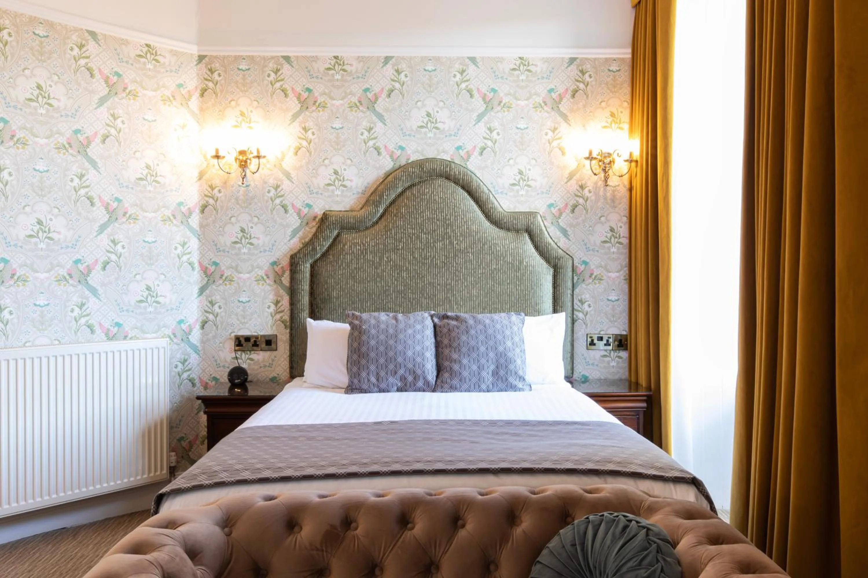 Bedroom, Bed in The Atholl Palace