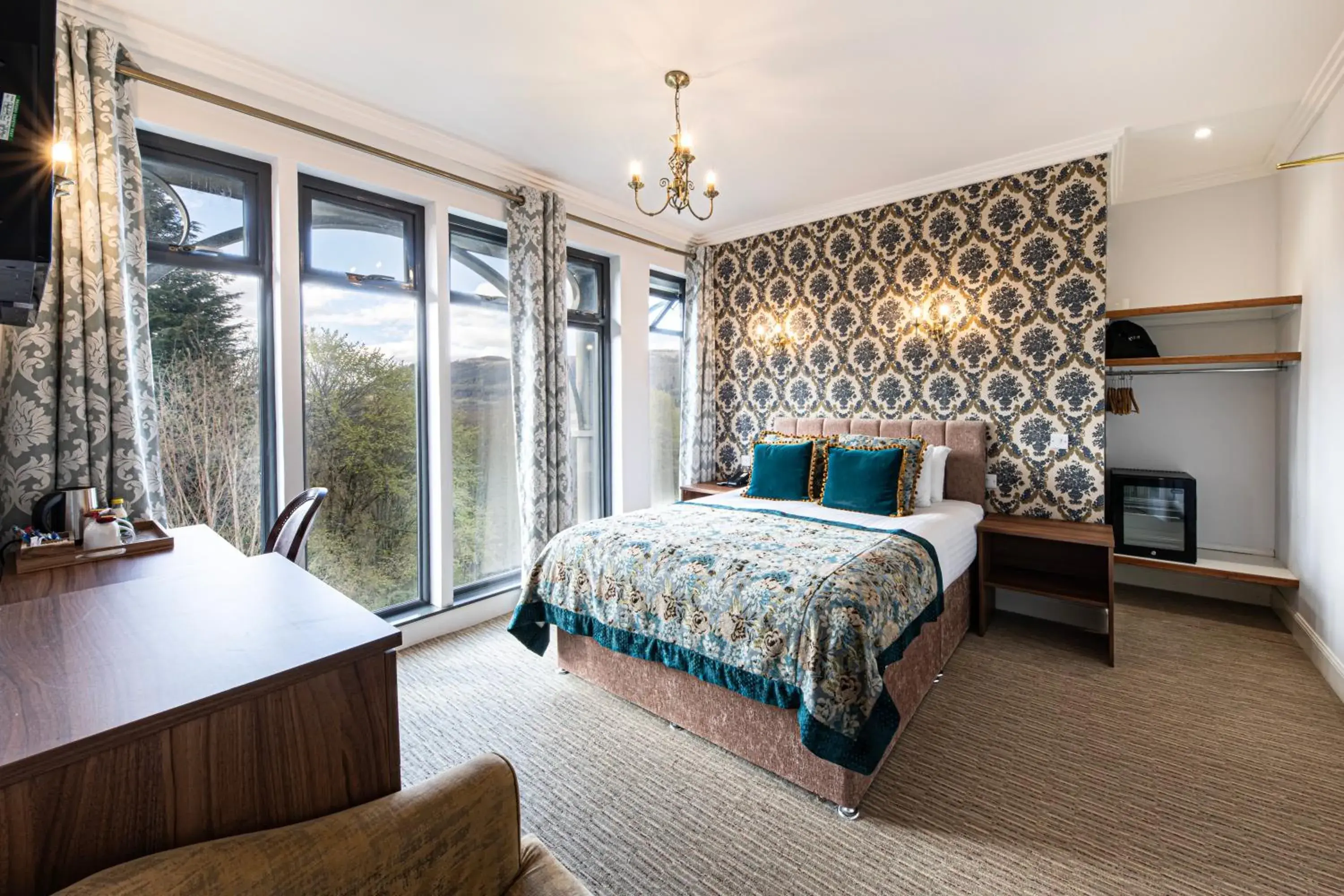 Bedroom, Bed in The Atholl Palace Bedroom, Bed in The Atholl Palace