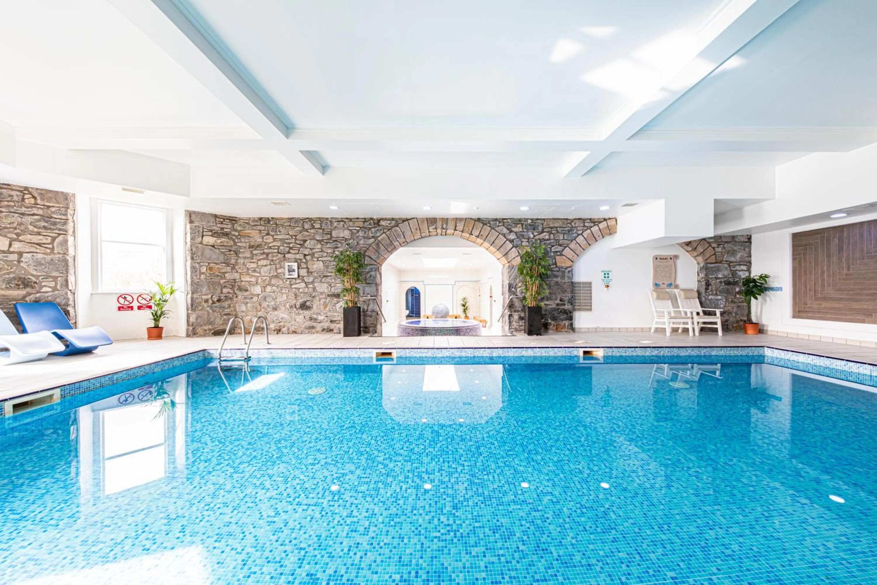 Swimming pool in The Atholl Palace