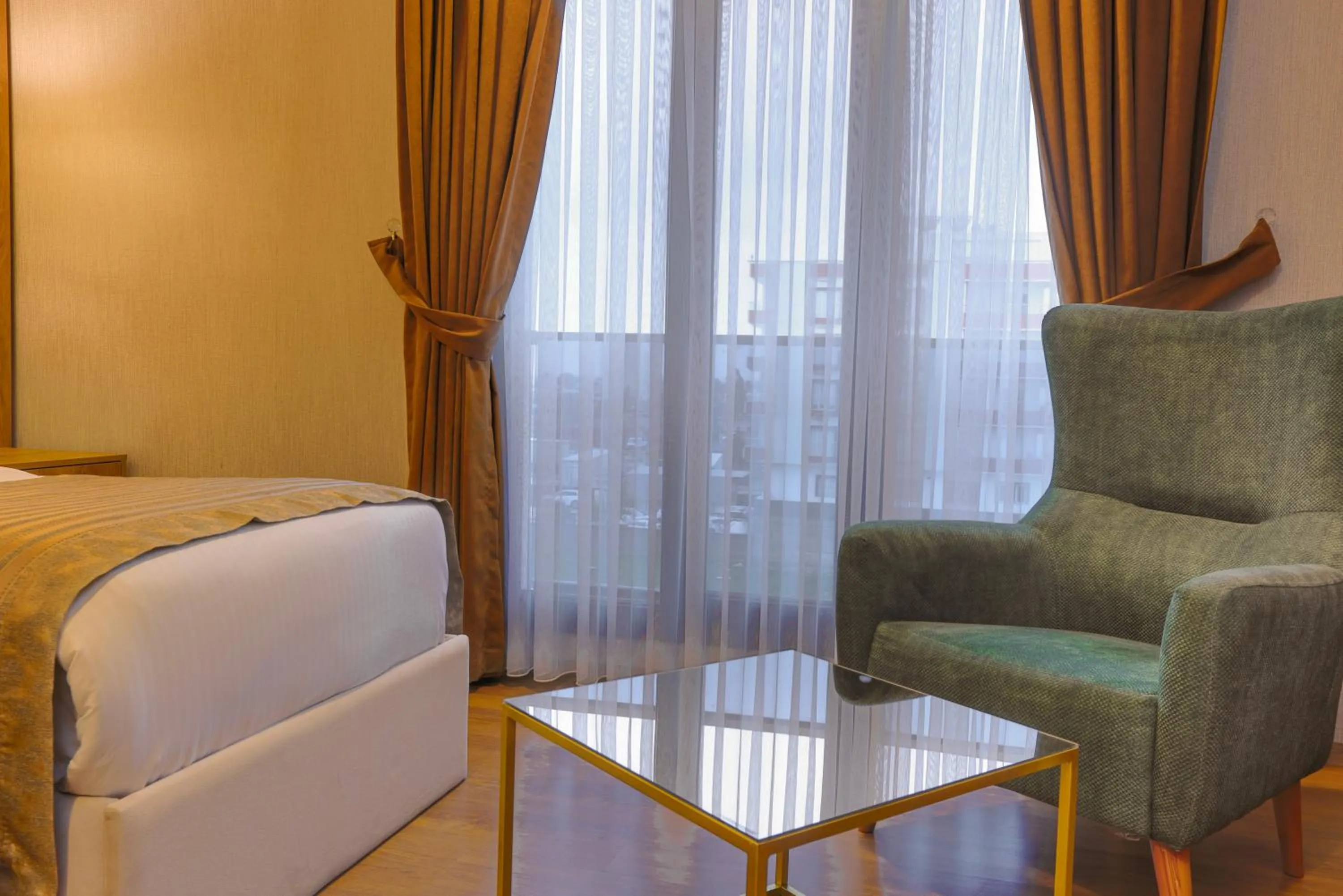 Seating area in Rest&More by Dedeman Mardin Kızıltepe