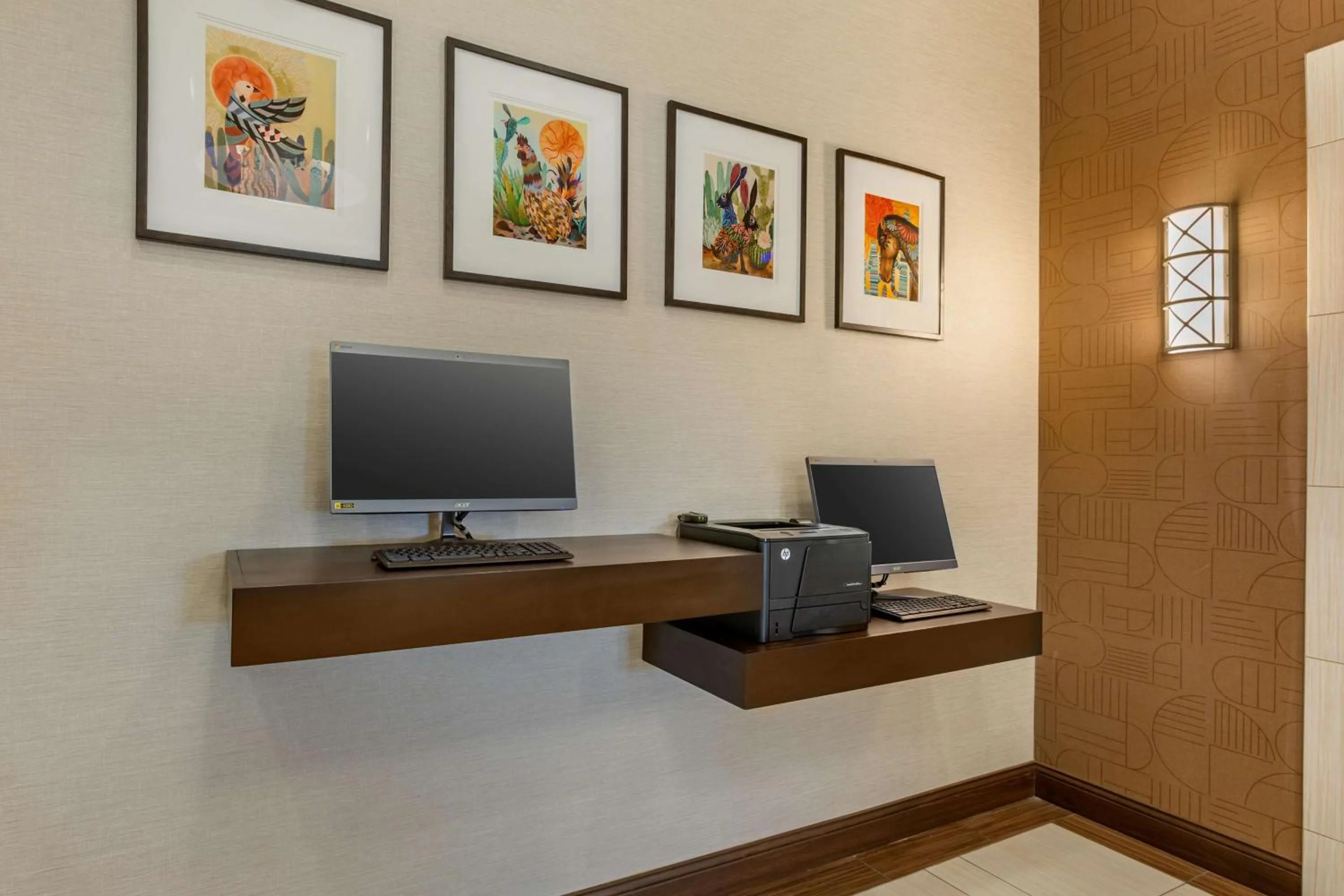 Business facilities in Drury Plaza Hotel Phoenix Tempe