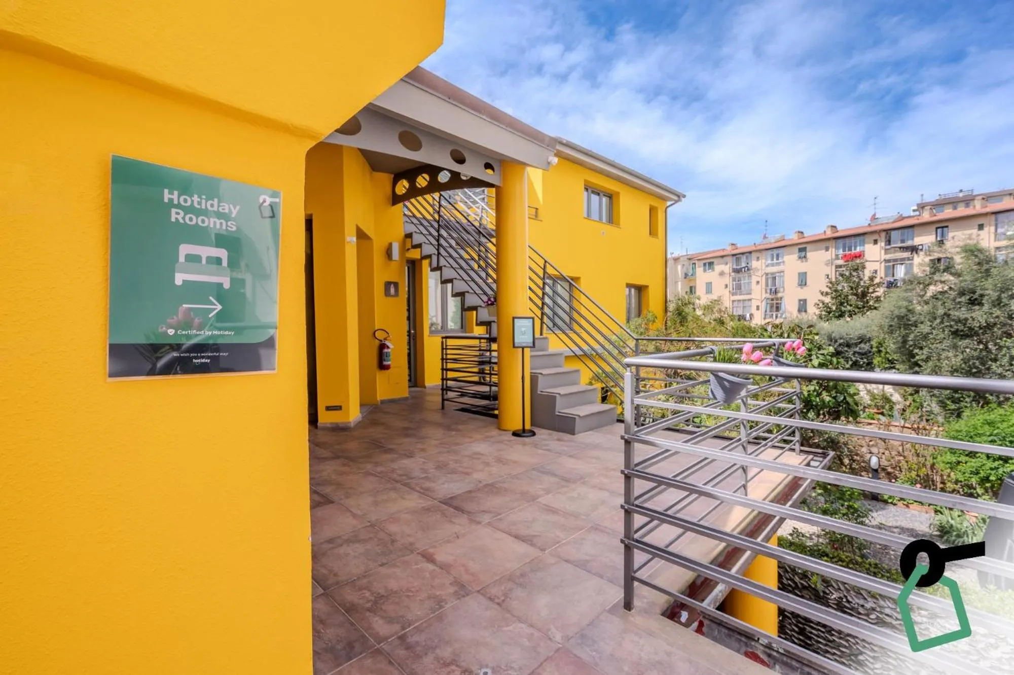 Facade/entrance in HOTIDAY ApartHotel Firenze