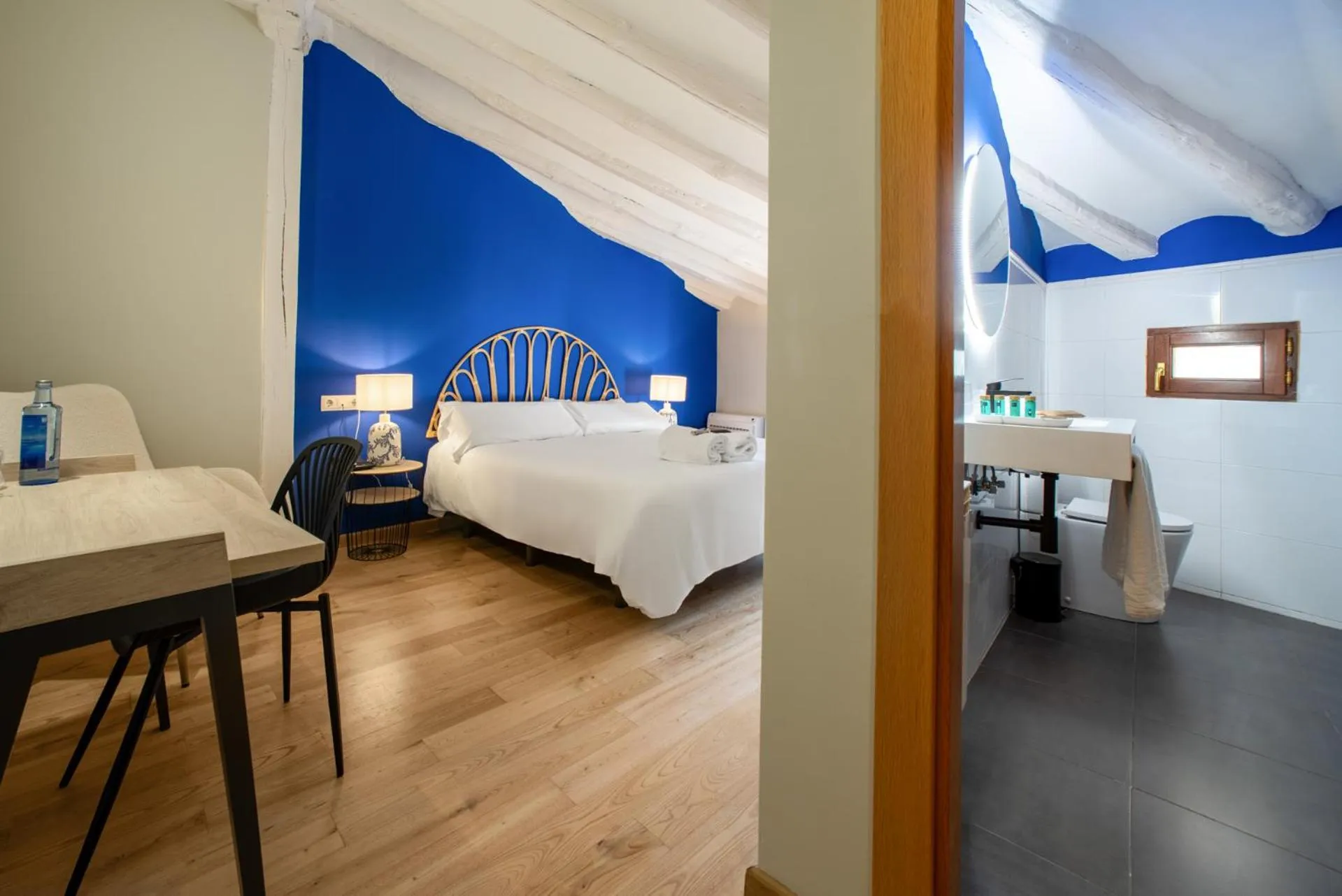 Photo of the whole room, Bed in Hotel-Boutique by Gonzalo Sesma