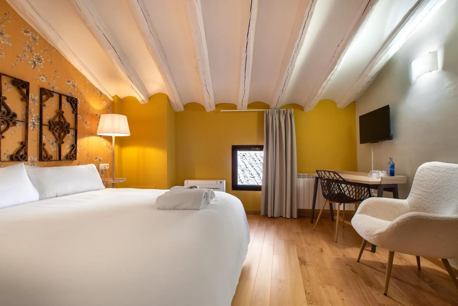 Bed in Hotel-Boutique by Gonzalo Sesma