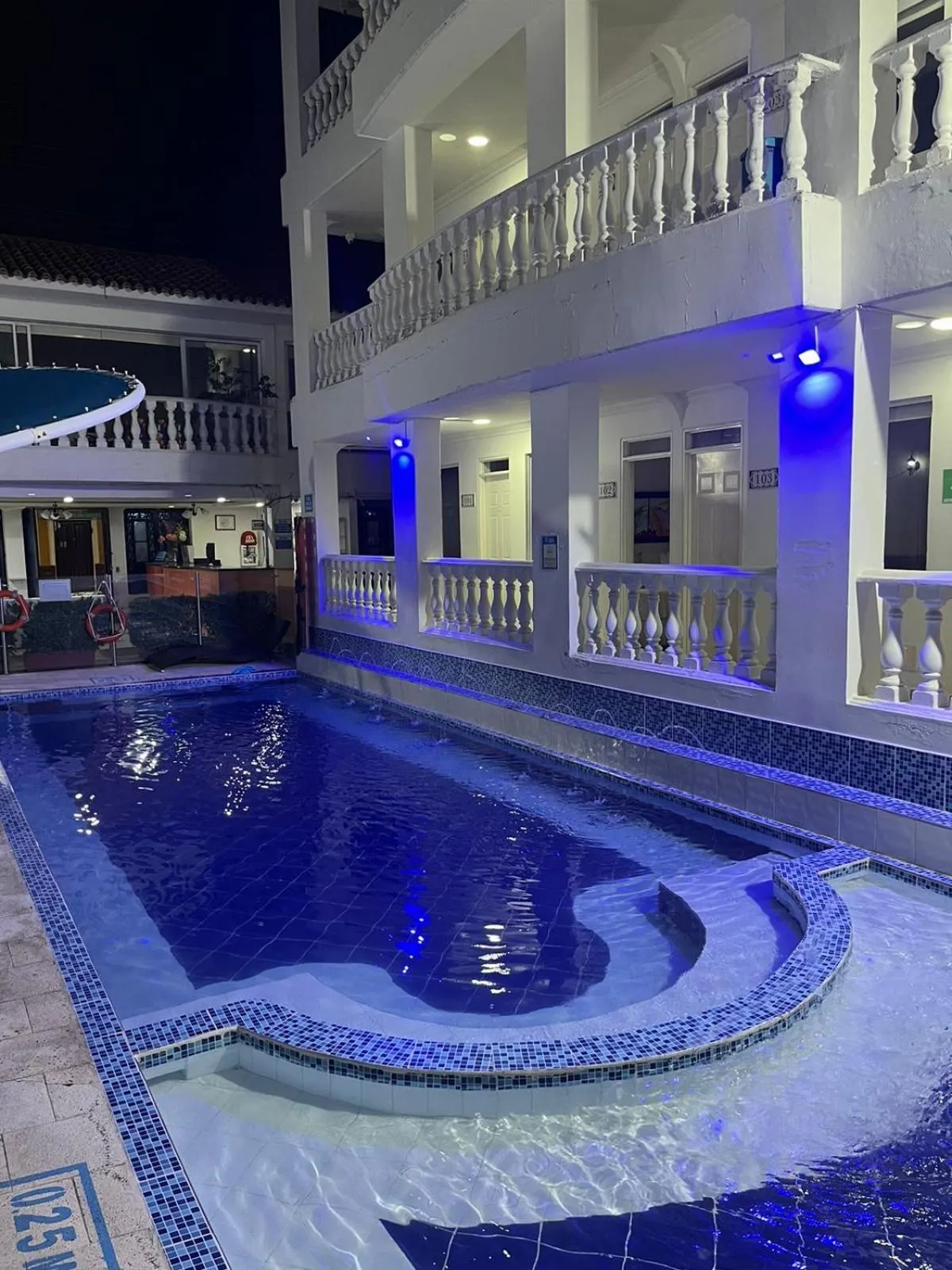 Swimming pool in Hotel Zamba