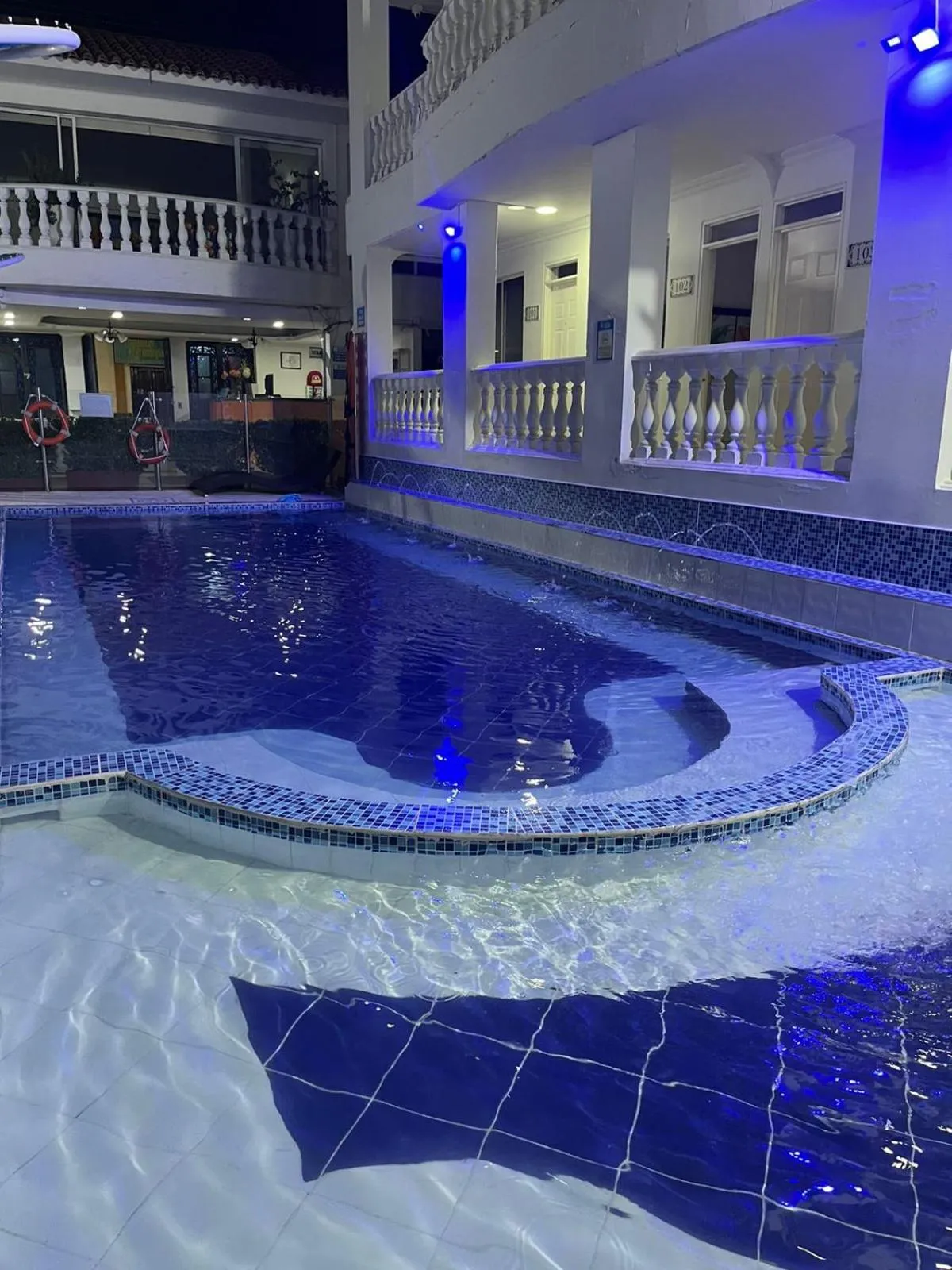 Swimming pool in Hotel Zamba