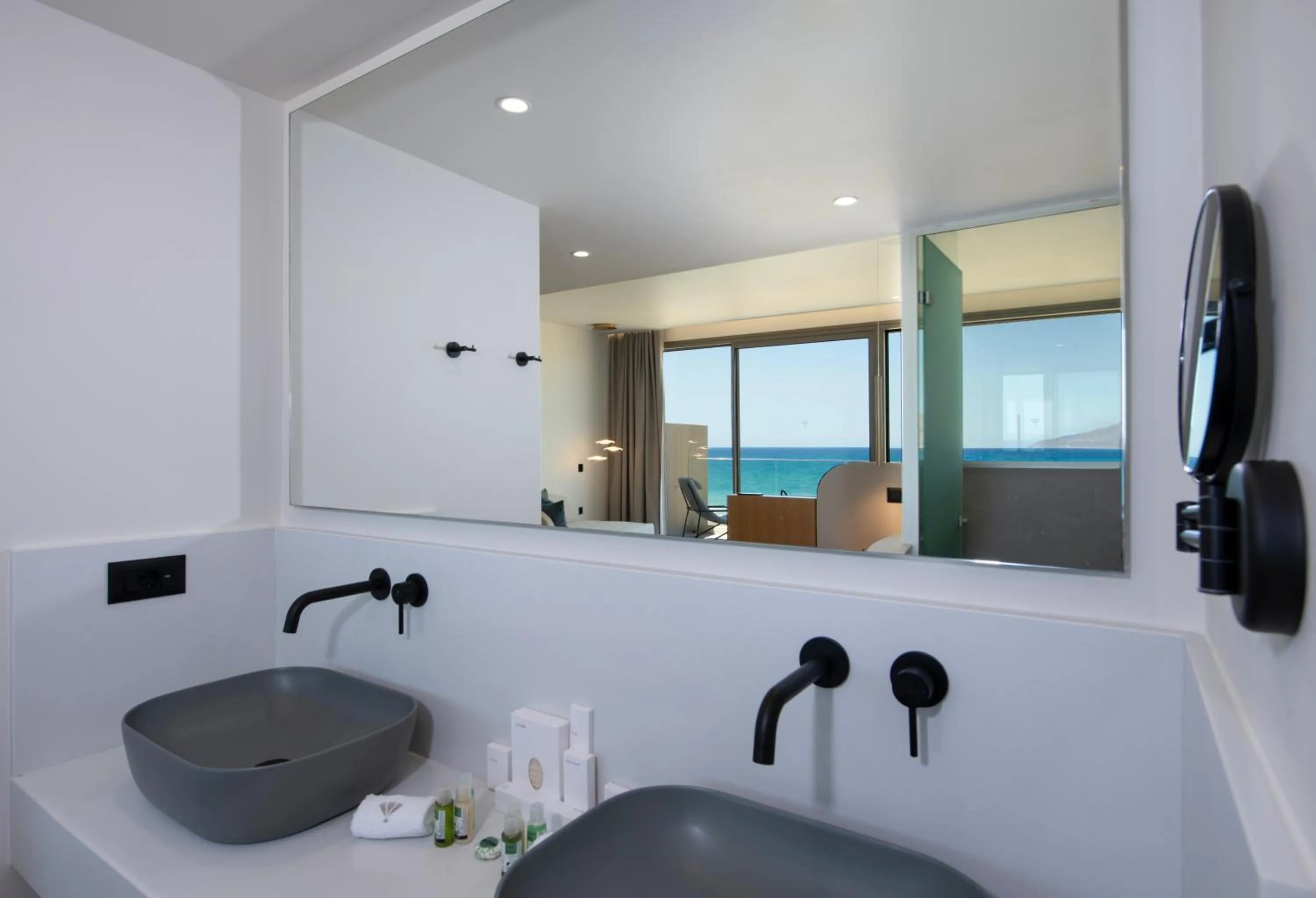 Bathroom in Ventale Island Breeze Resort