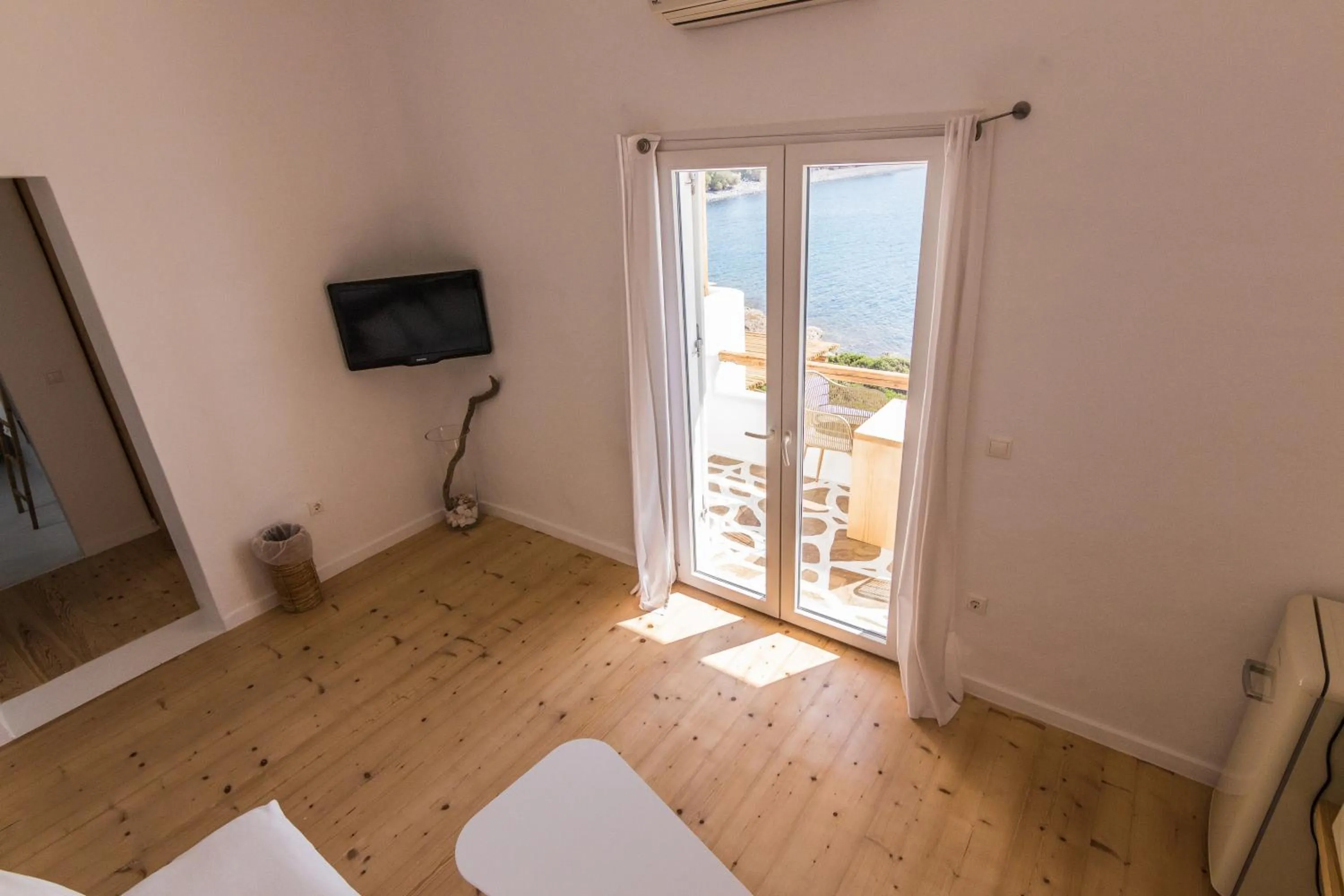 Bed in Salt Suites Milos