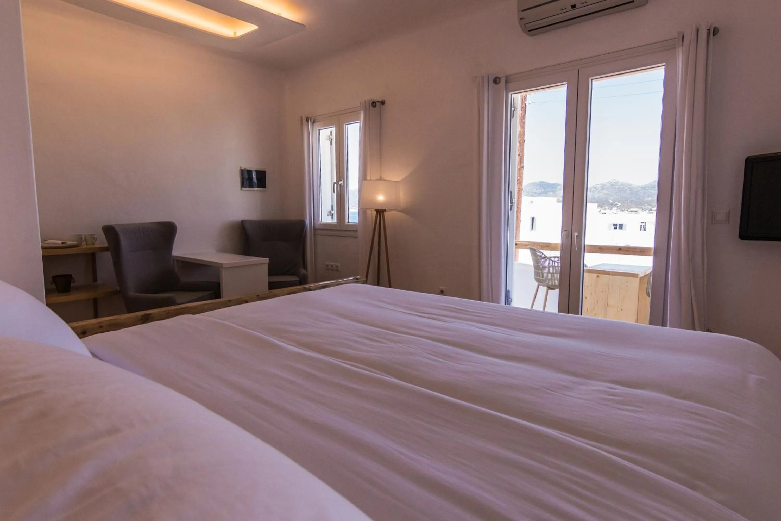 Bed in Salt Suites Milos