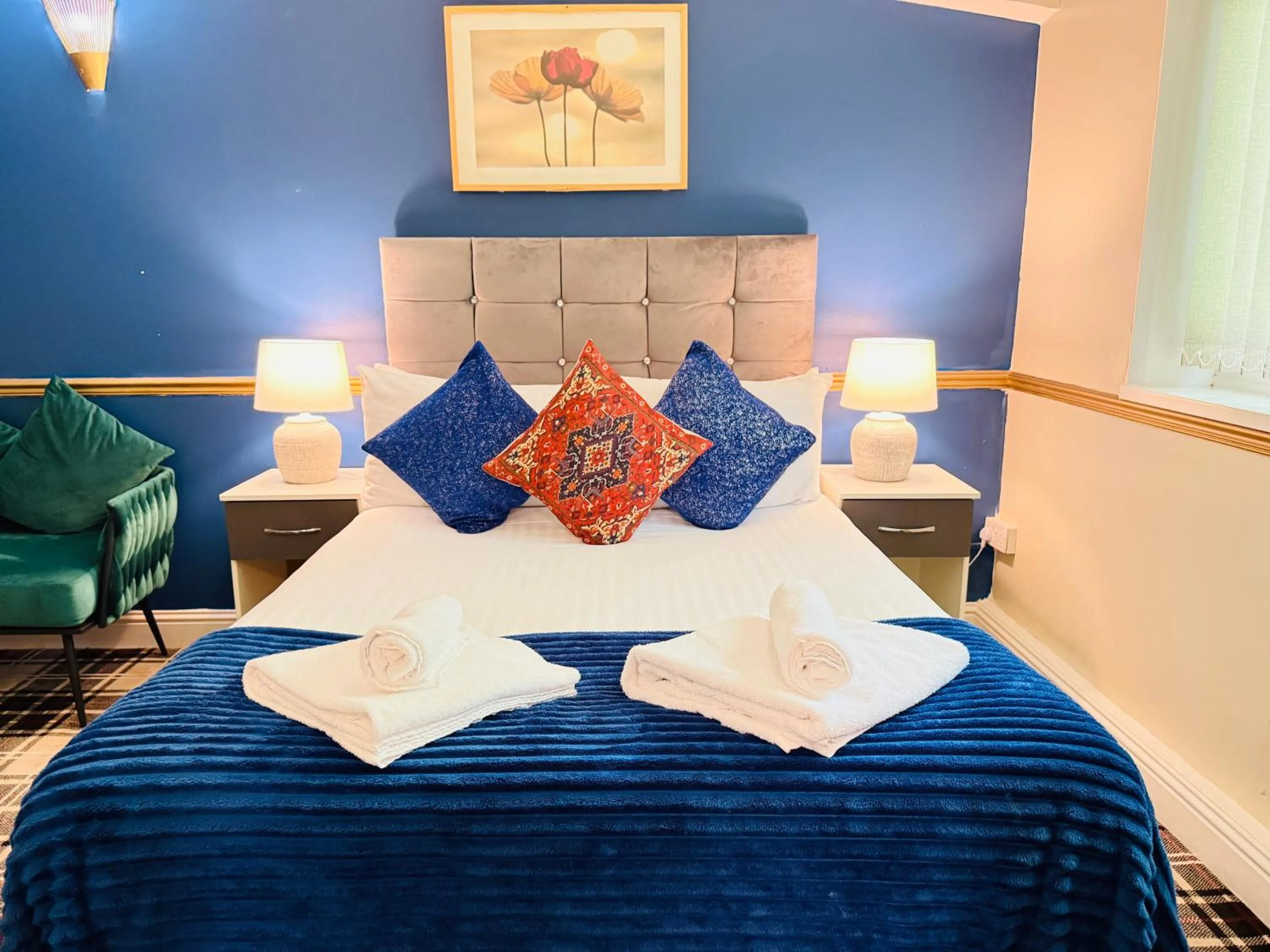 Bed in 4 Sisters Inn