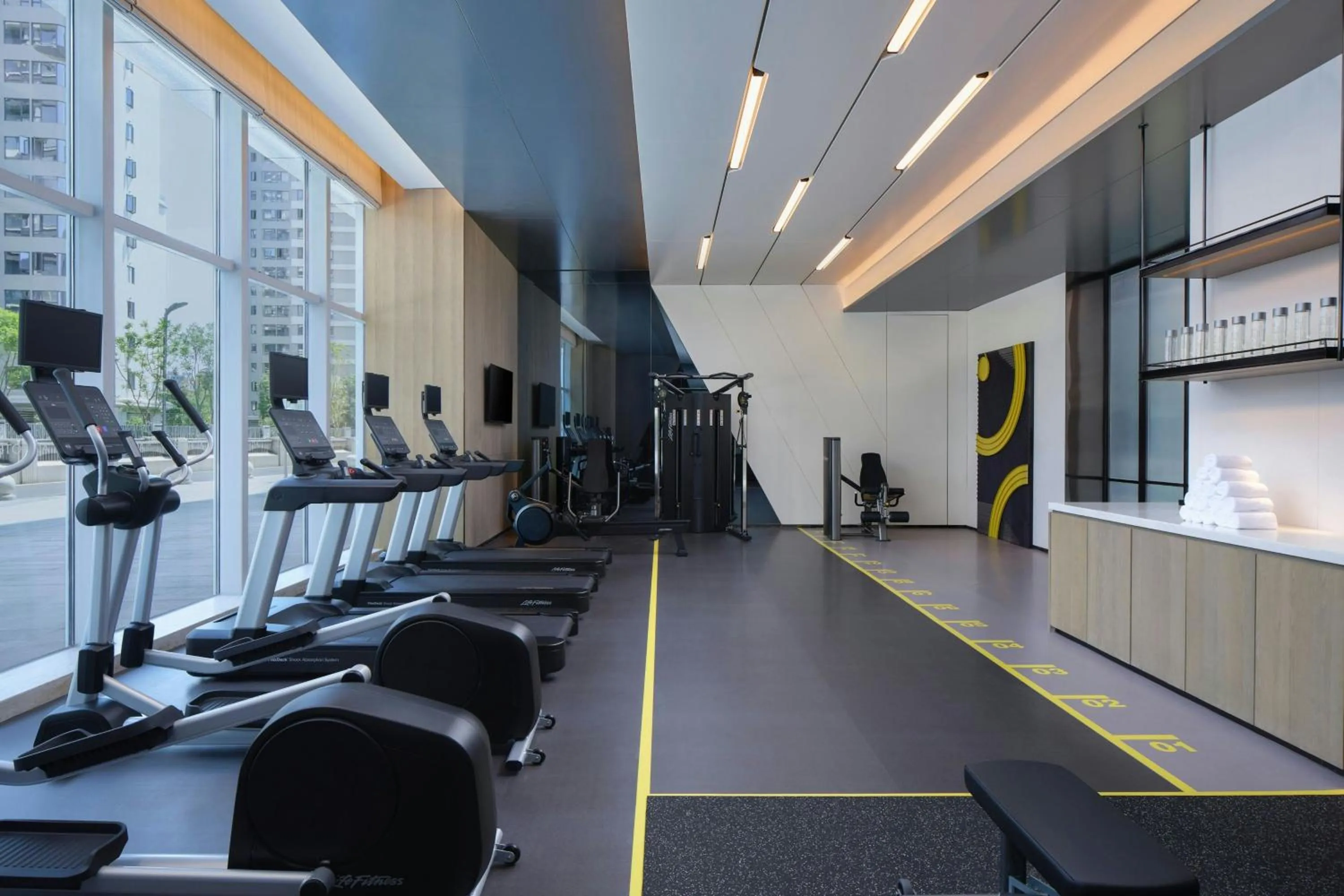 Fitness centre/facilities in AC Hotel by Marriott Chengdu North