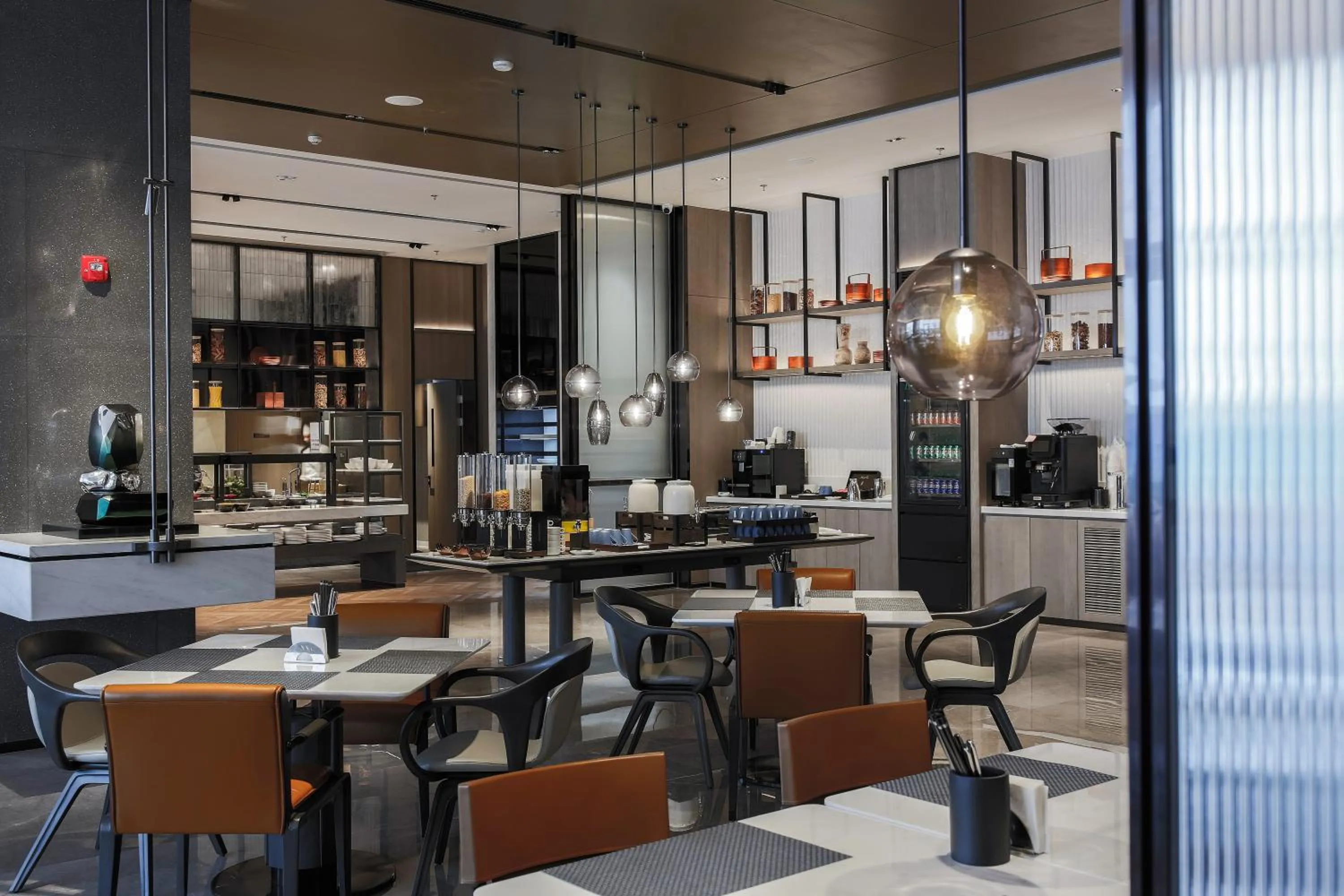 Restaurant/places to eat in AC Hotel by Marriott Chengdu North