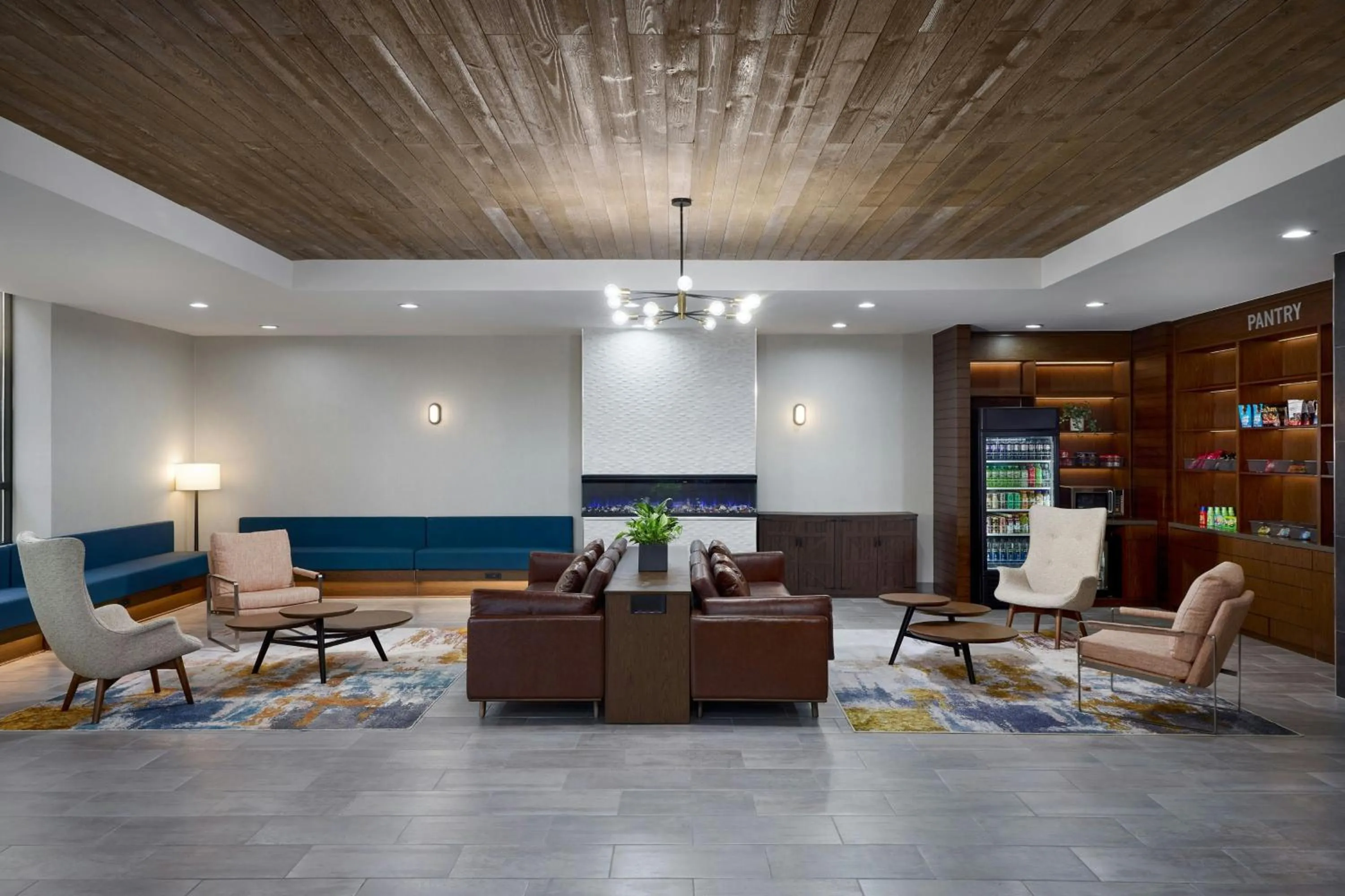 Lobby or reception in Four Points by Sheraton Englewood Centennial Airport