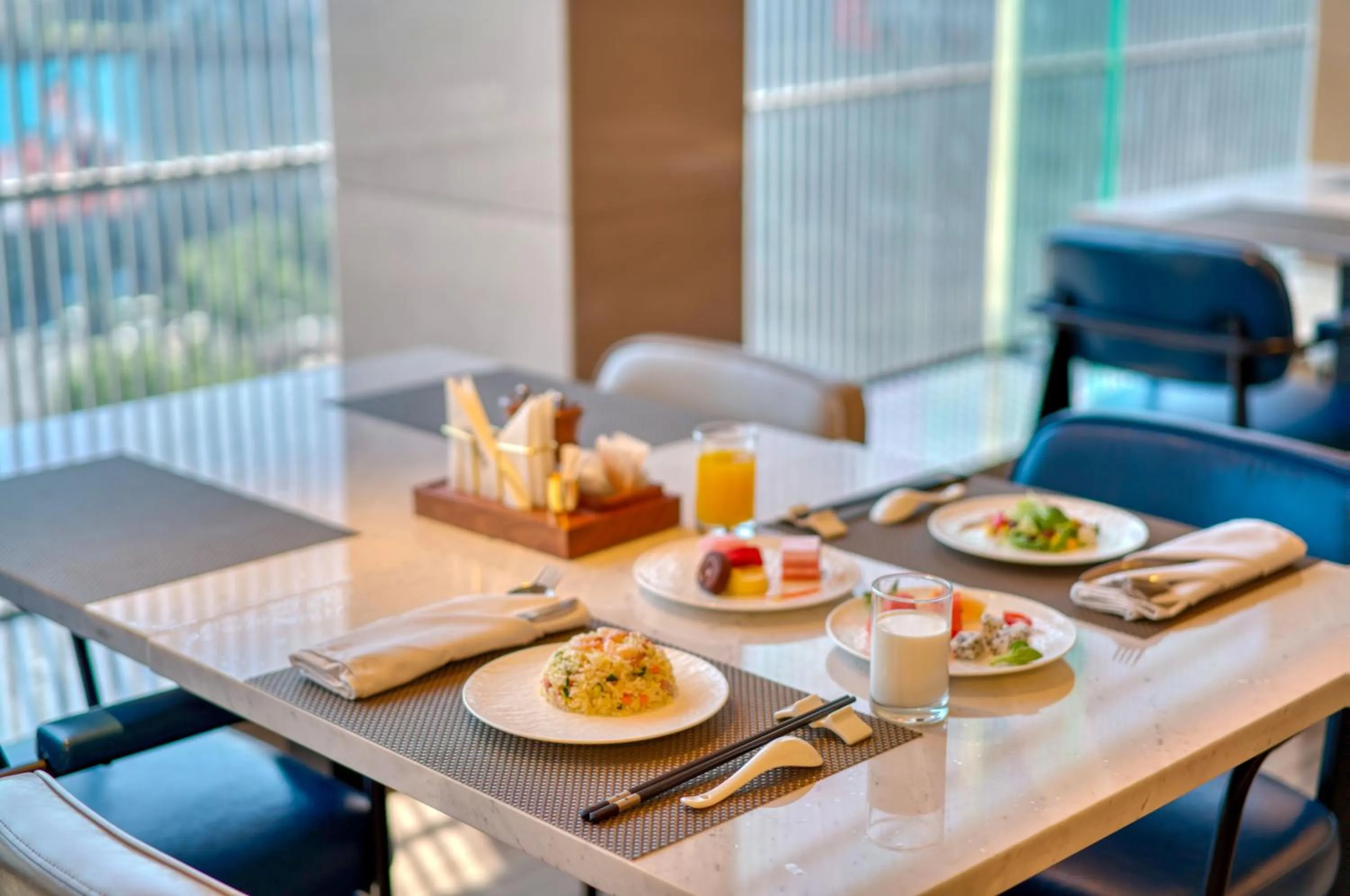 Buffet breakfast in Fairfield by Marriott Hangzhou Wulin Square, China