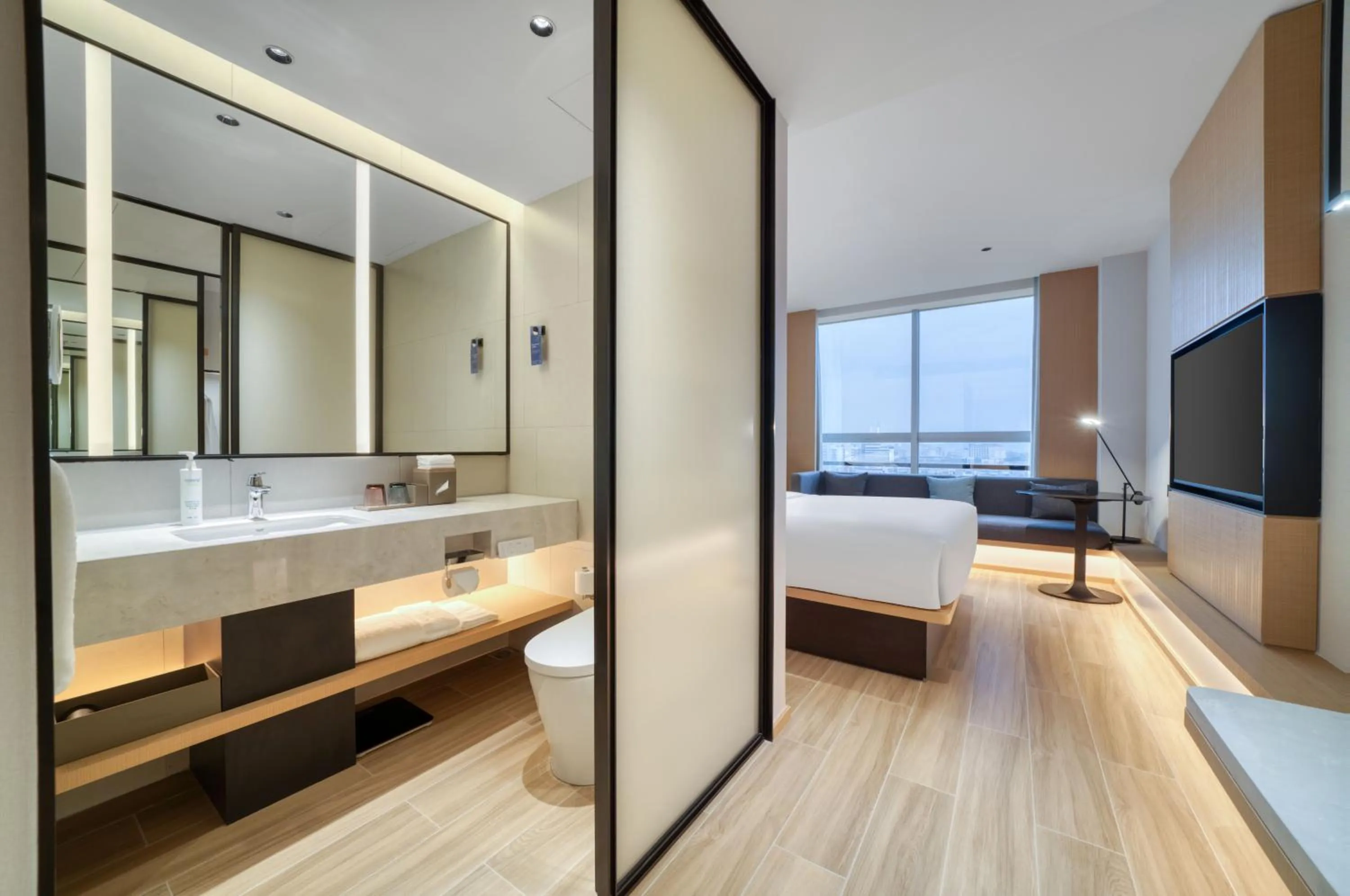 Toilet, Bed in Fairfield by Marriott Hangzhou Wulin Square, China