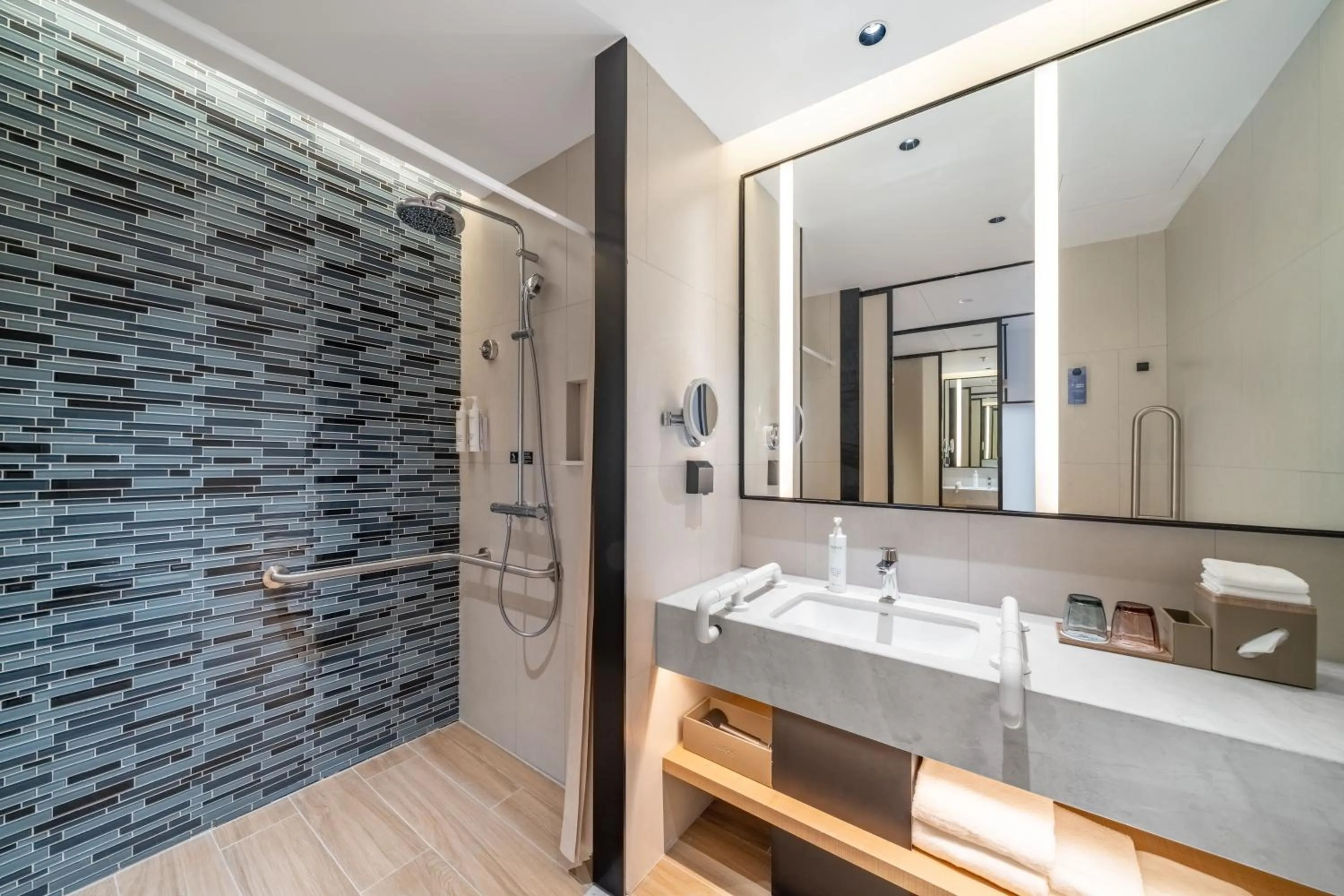 Shower in Fairfield by Marriott Hangzhou Wulin Square, China