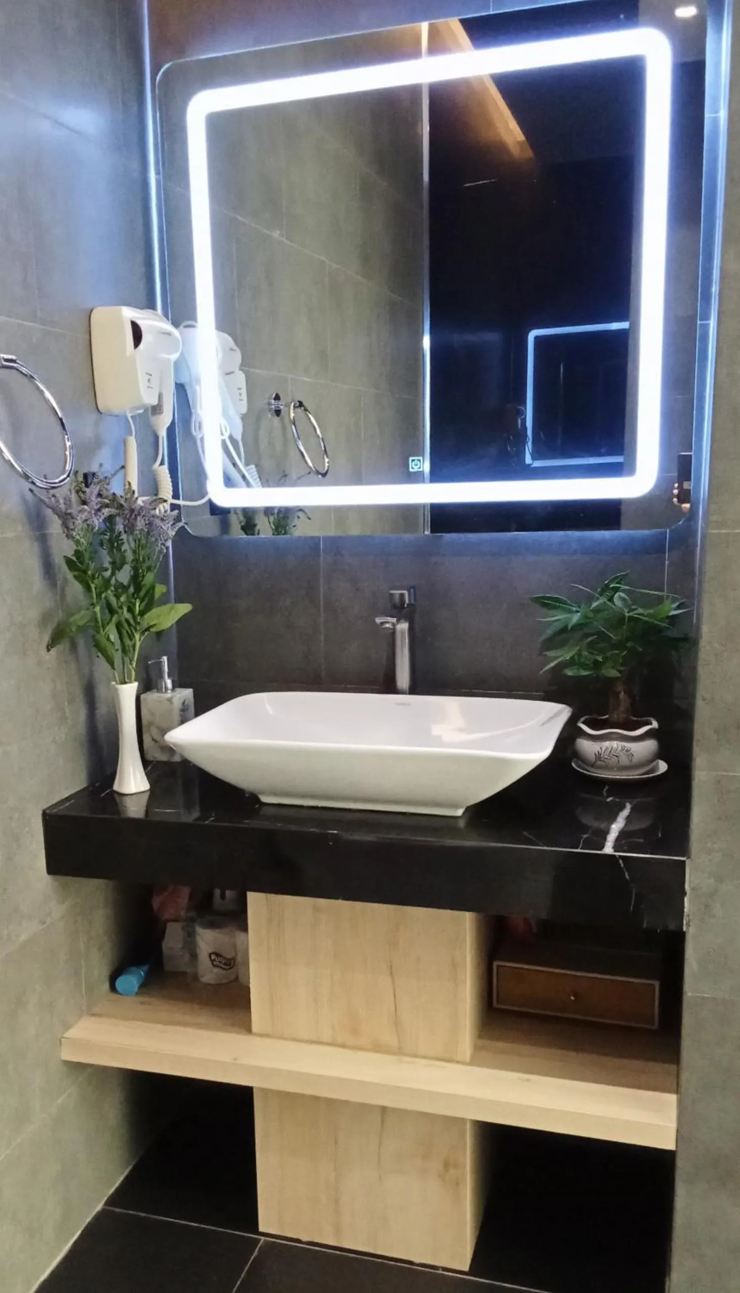 Bathroom in Khách sạn Phước Lộc Thọ 2 - 福禄寿