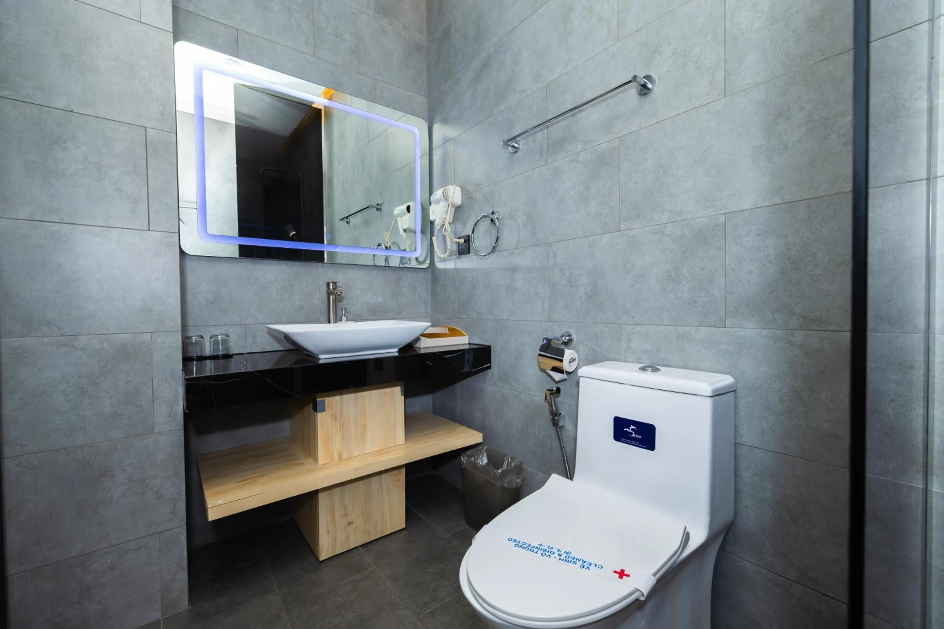 Toilet in Khách sạn Phước Lộc Thọ 2 - 福禄寿