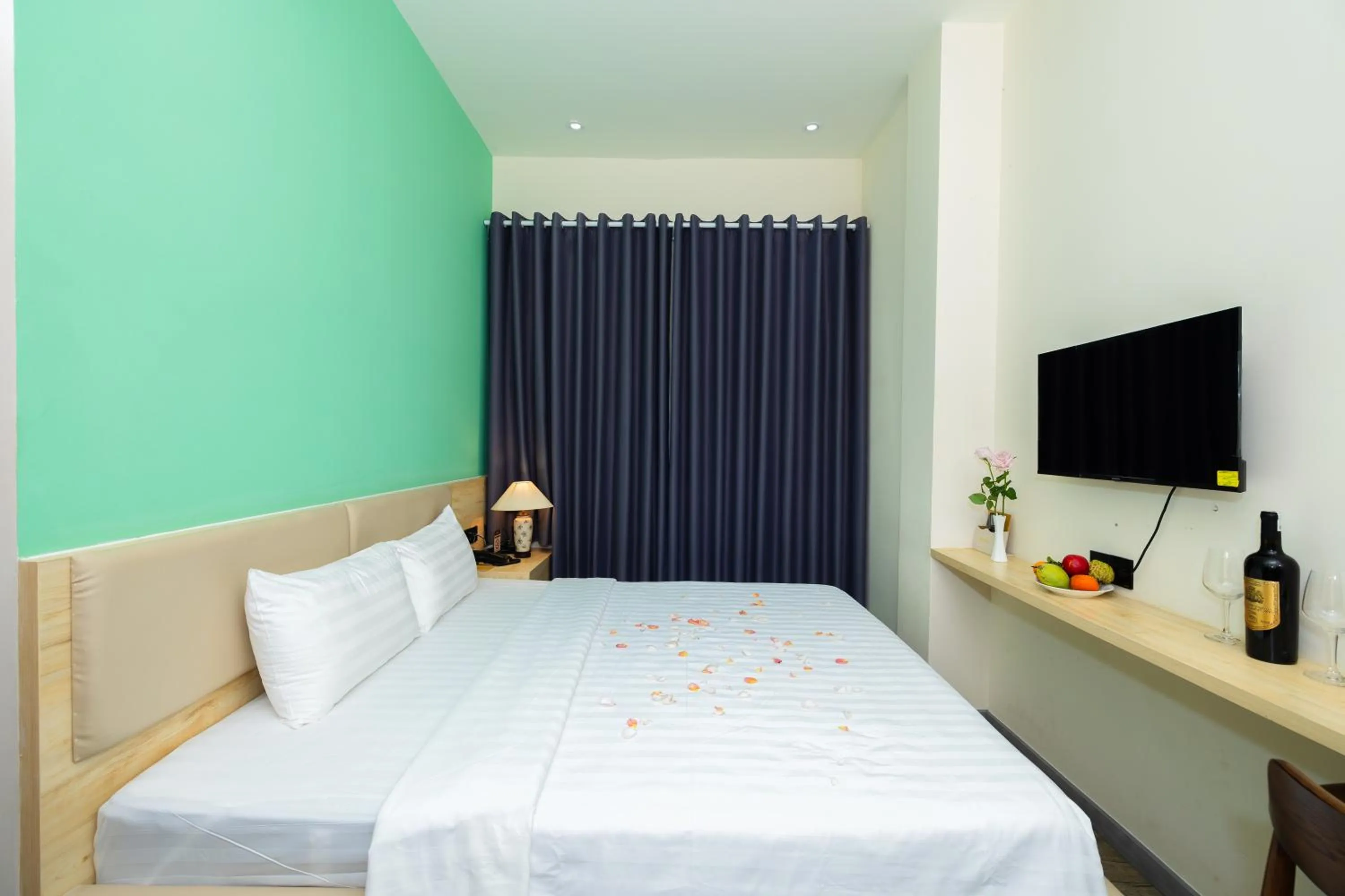 TV and multimedia, Bed in Khách sạn Phước Lộc Thọ 2 - 福禄寿