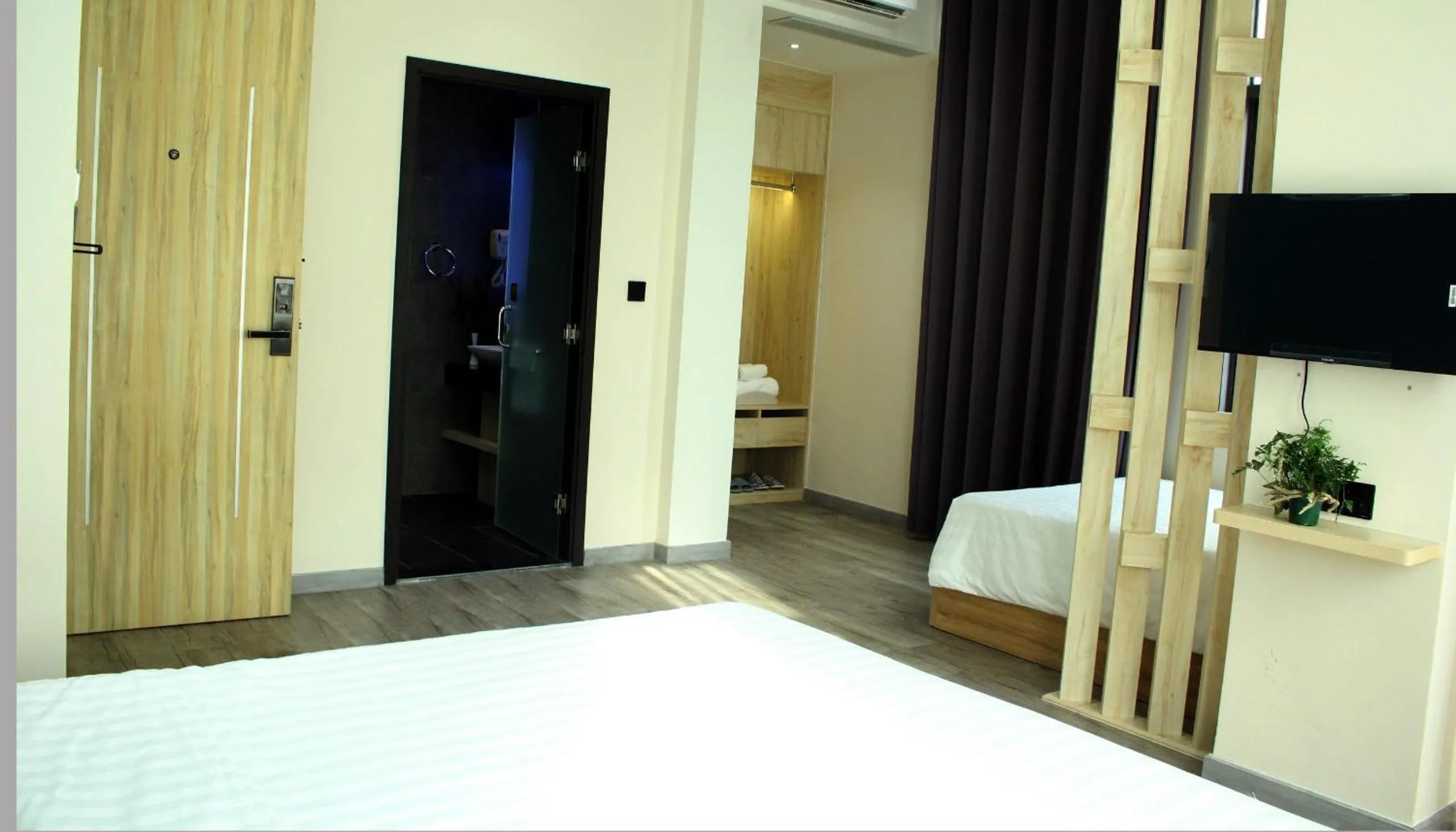 Communal lounge/ TV room, Bed in Khách sạn Phước Lộc Thọ 2 - 福禄寿