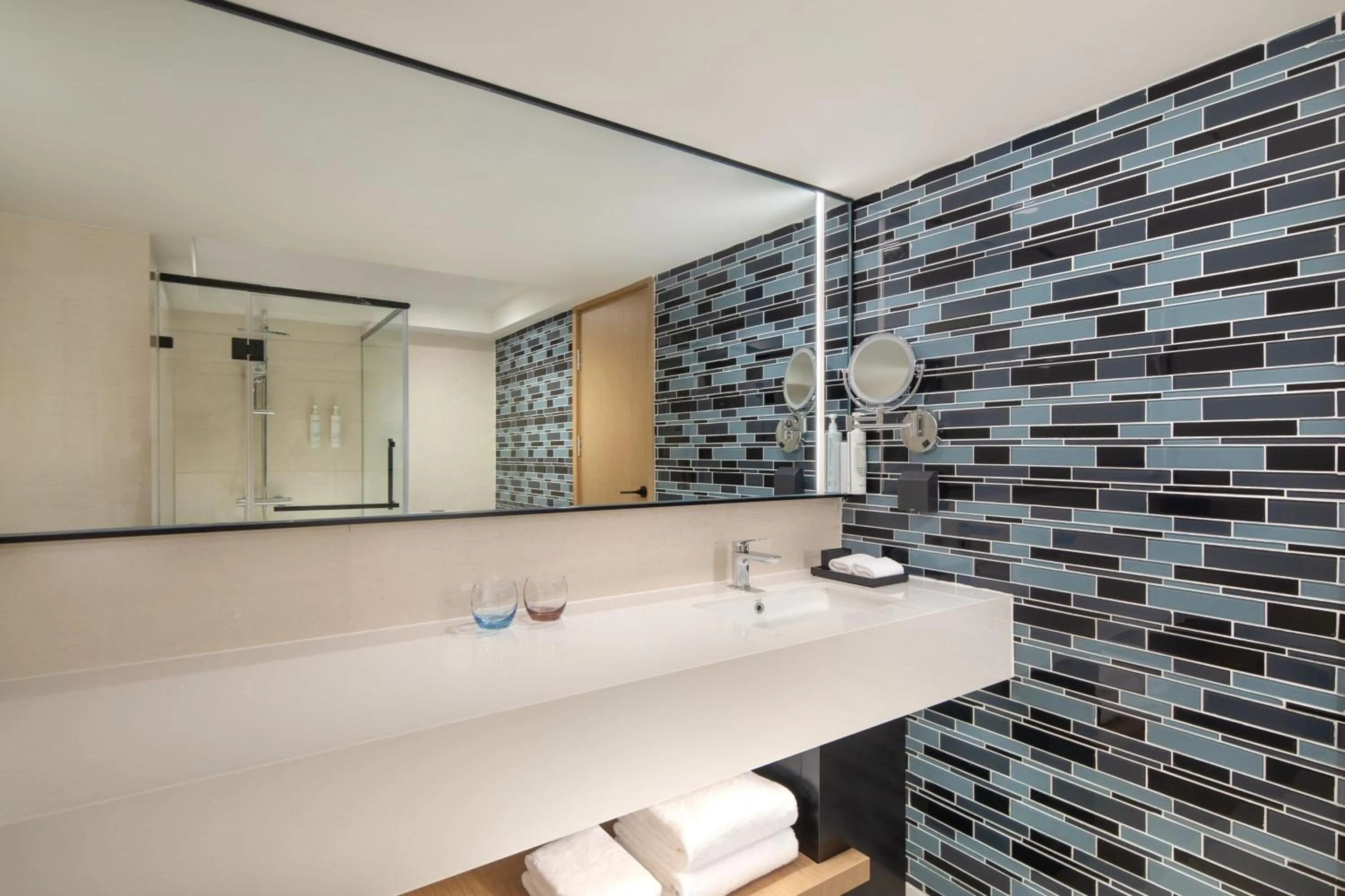 Bathroom in Fairfield by Marriott Shanghai Pudong South