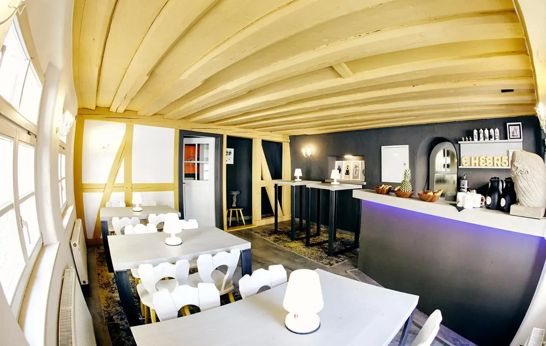 Meeting/conference room, Restaurant/Places to Eat in Hotel Elch Boutique