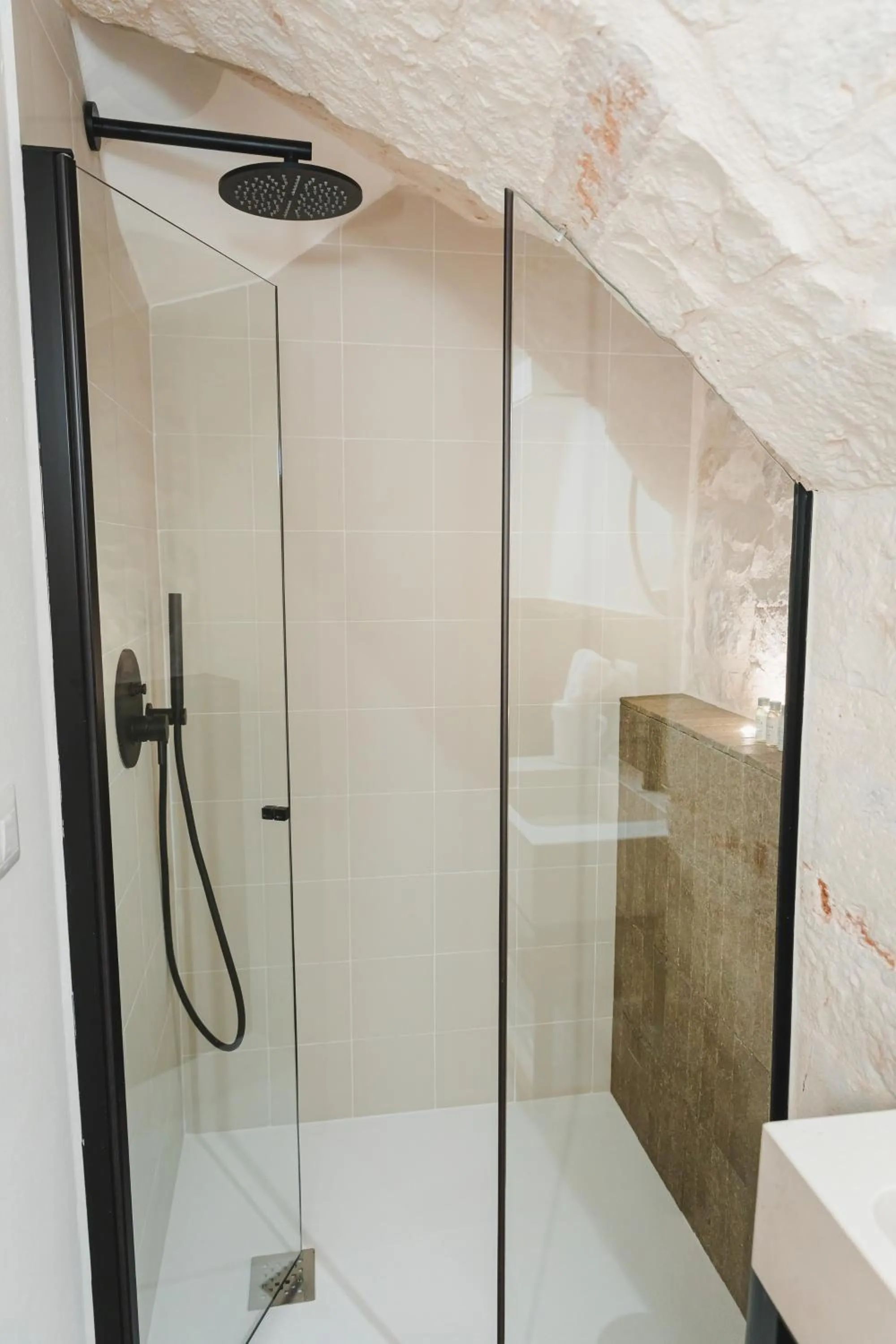 Shower in Dimore Bianche Santa Chiara