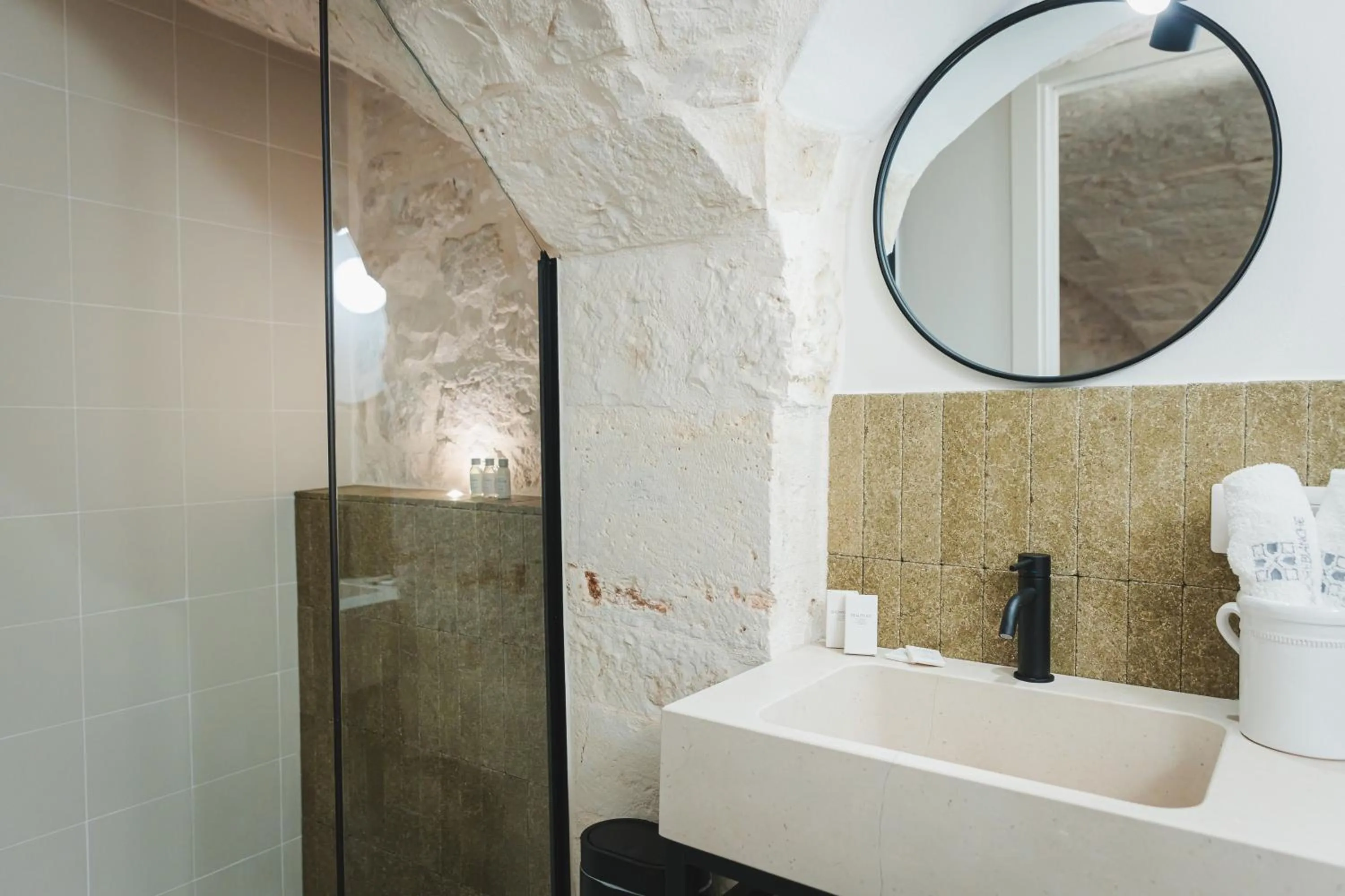 Bathroom in Dimore Bianche Santa Chiara