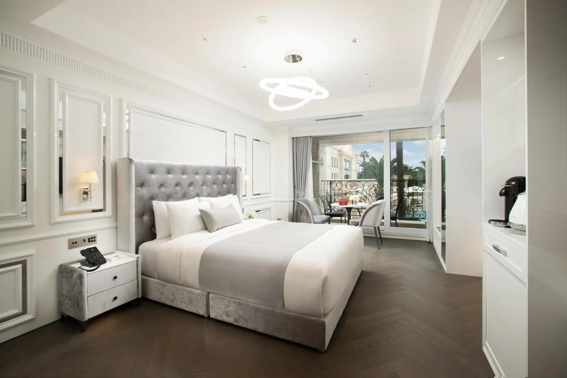 Bed in The Siena PRIMO