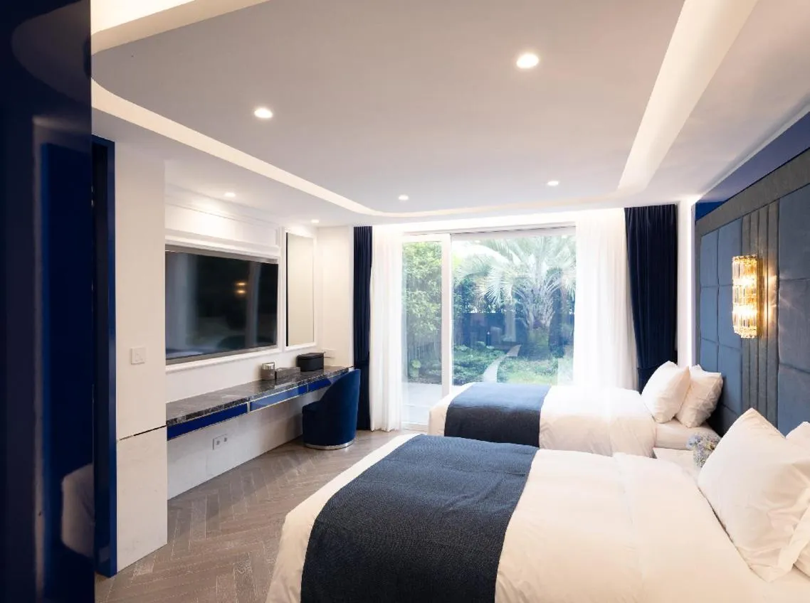 Bed in Hotel Toscana