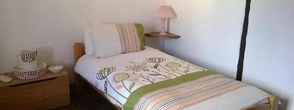 Bed in La Châtaigne Dorée