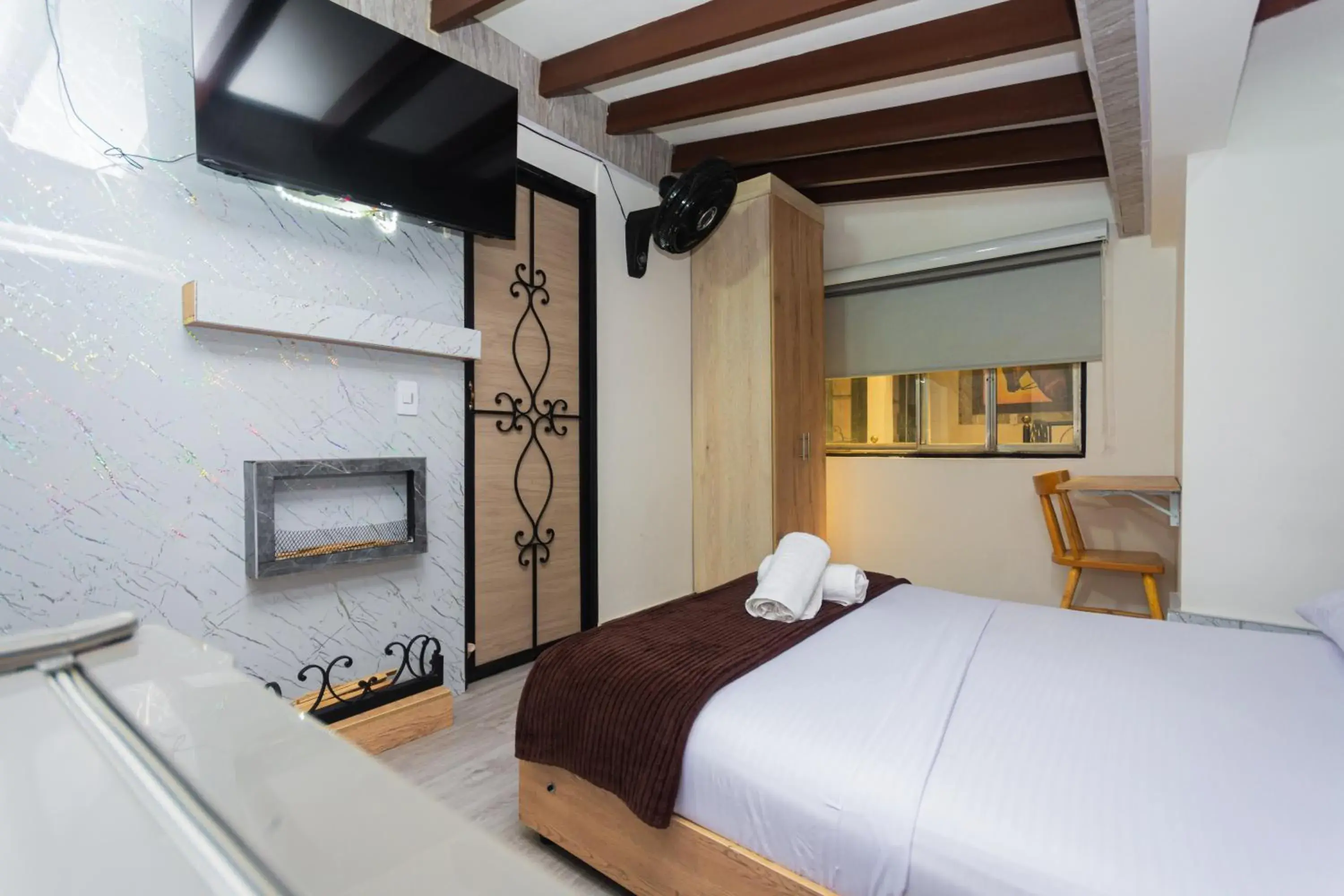 Photo of the whole room, Bed in Hotel Lares 70 Laureles Photo of the whole room, Bed in Hotel Lares 70 Laureles