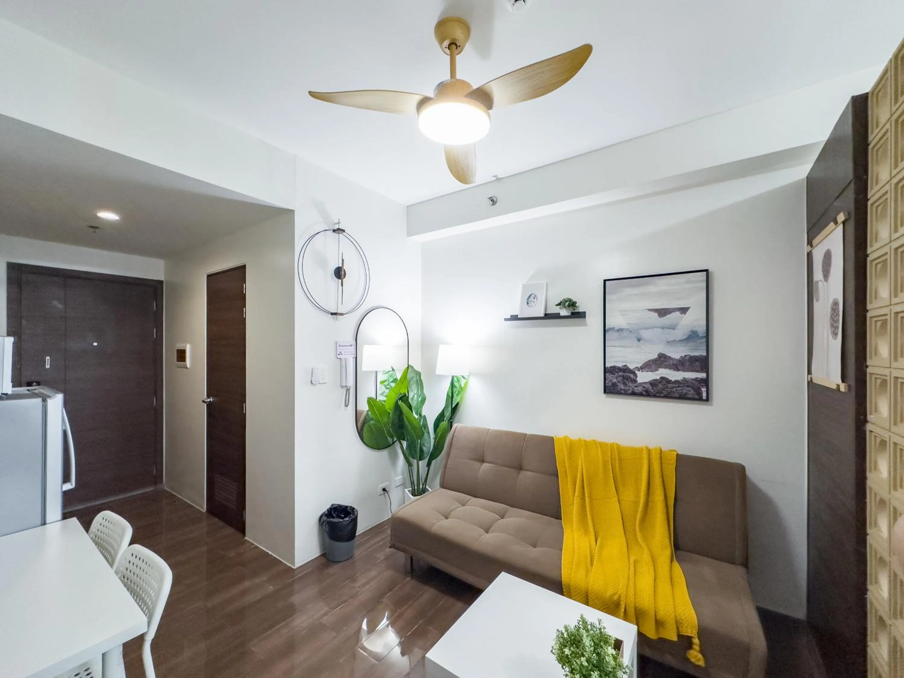 Living room in GemstoneBR in SMDC Air Residences