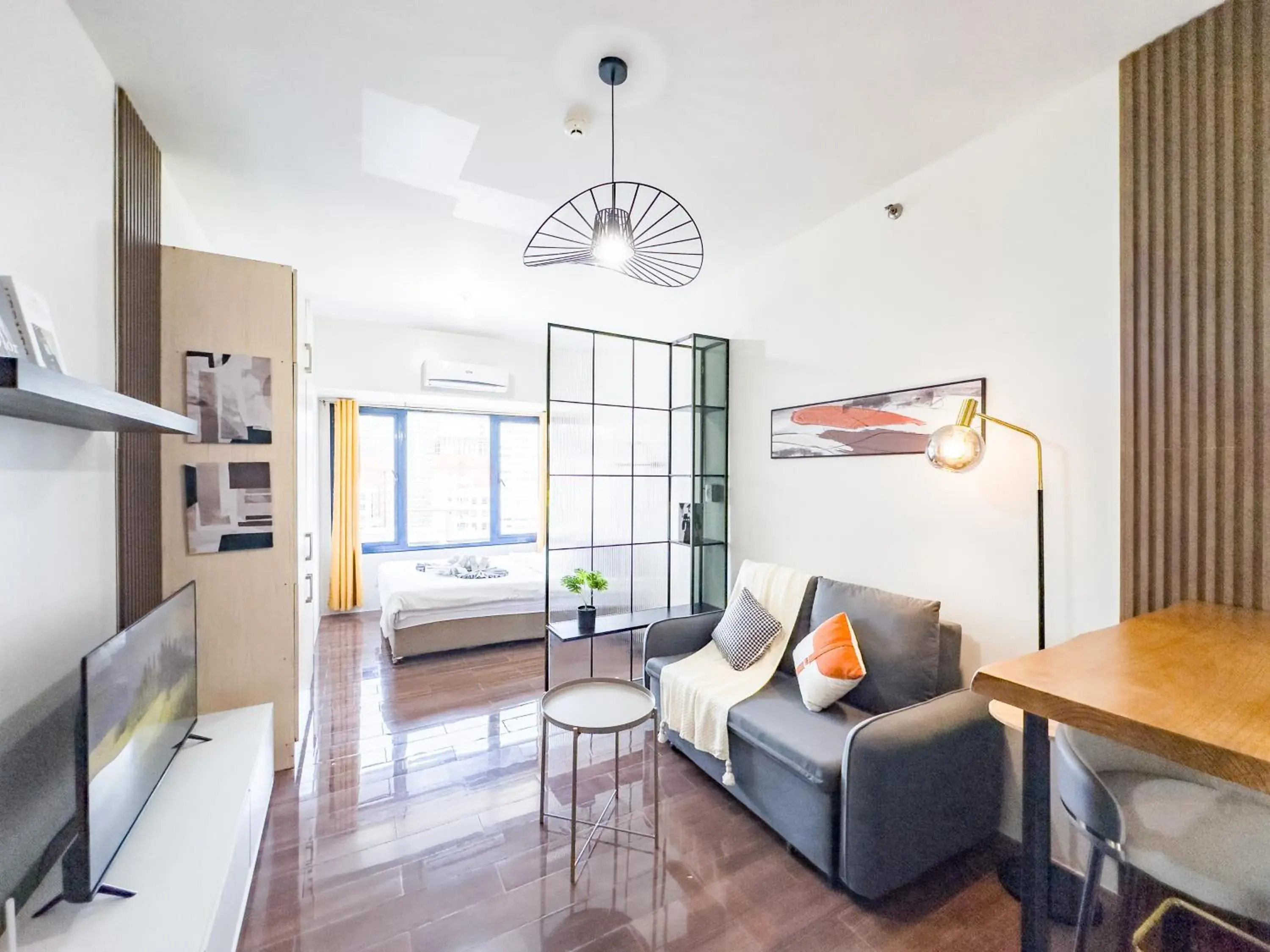 Superior Apartment with City View in GemstoneBR in SMDC Air Residences Superior Apartment with City View in GemstoneBR in SMDC Air Residences