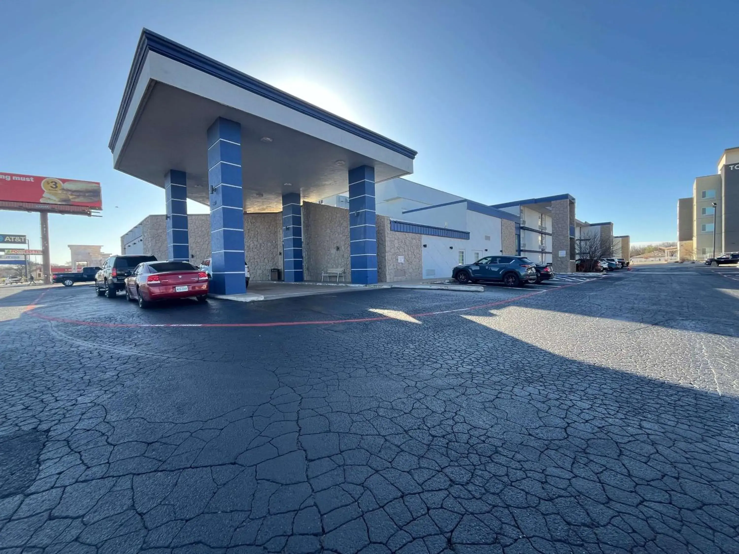 Property building in Studio 6 Suites Amarillo, TX West Medical Center Property building in Studio 6 Suites Amarillo, TX West Medical Center