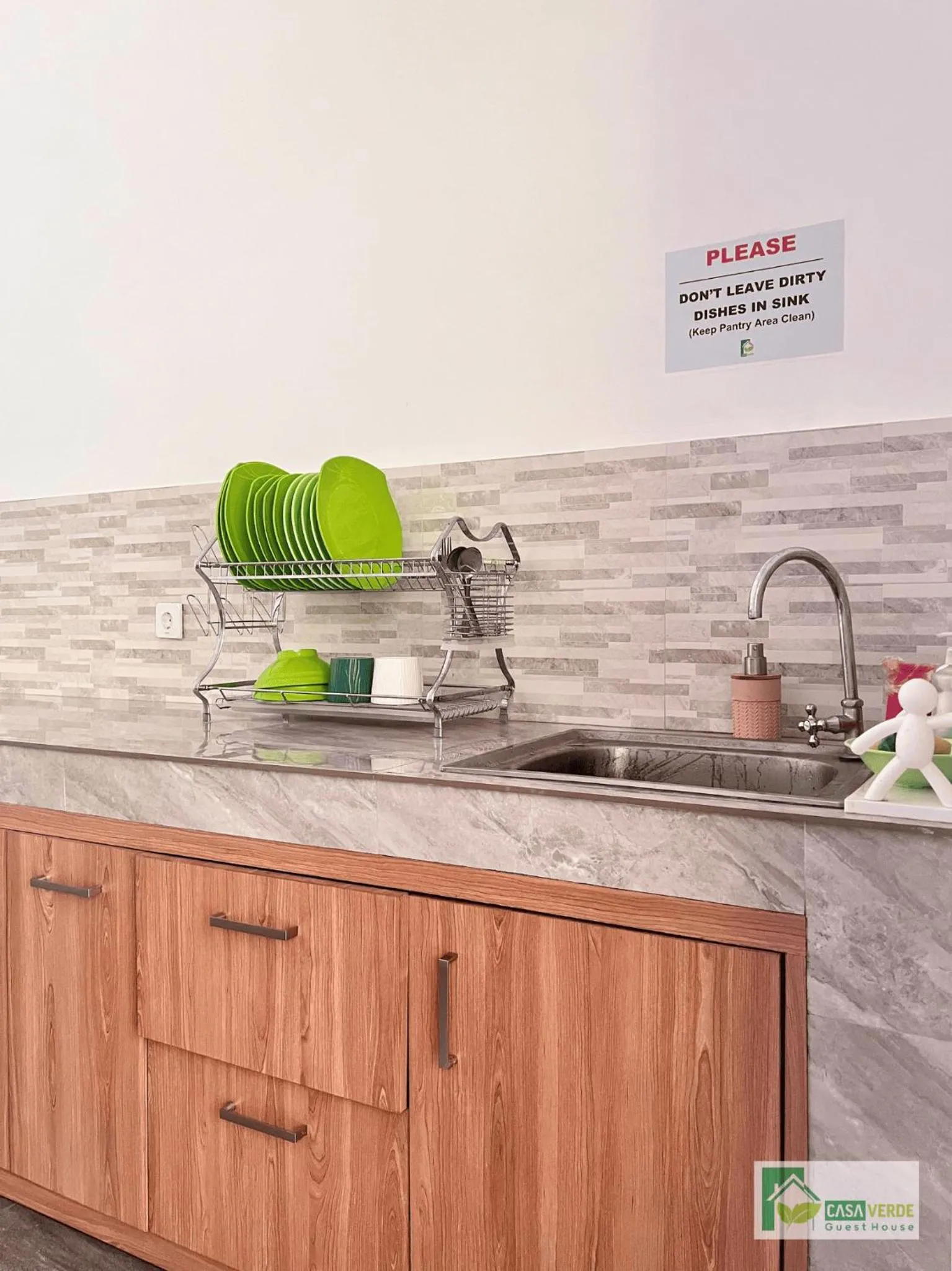 Casa Verde Guesthouse