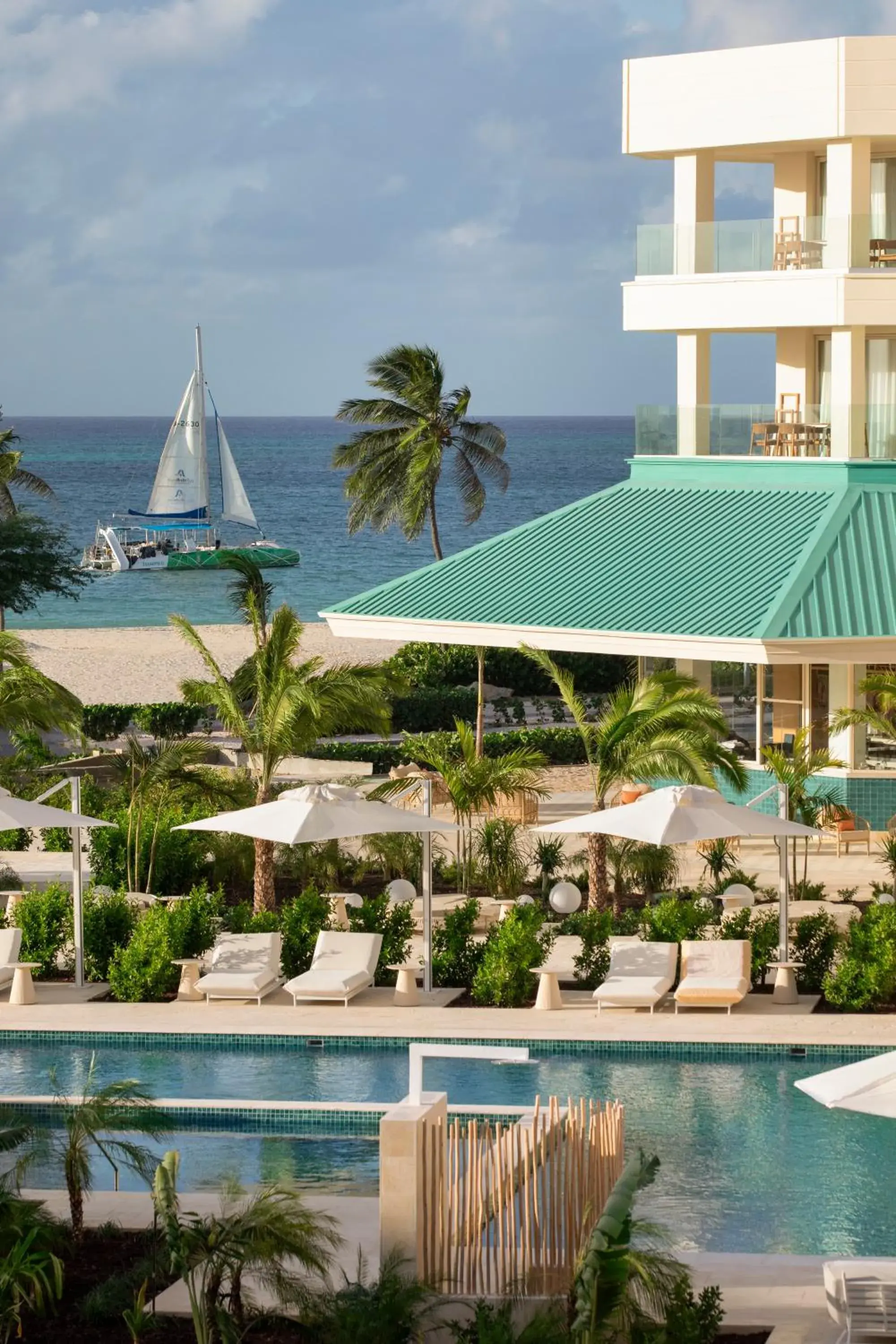 Swimming pool in JOIA Aruba by Iberostar Swimming pool in JOIA Aruba by Iberostar