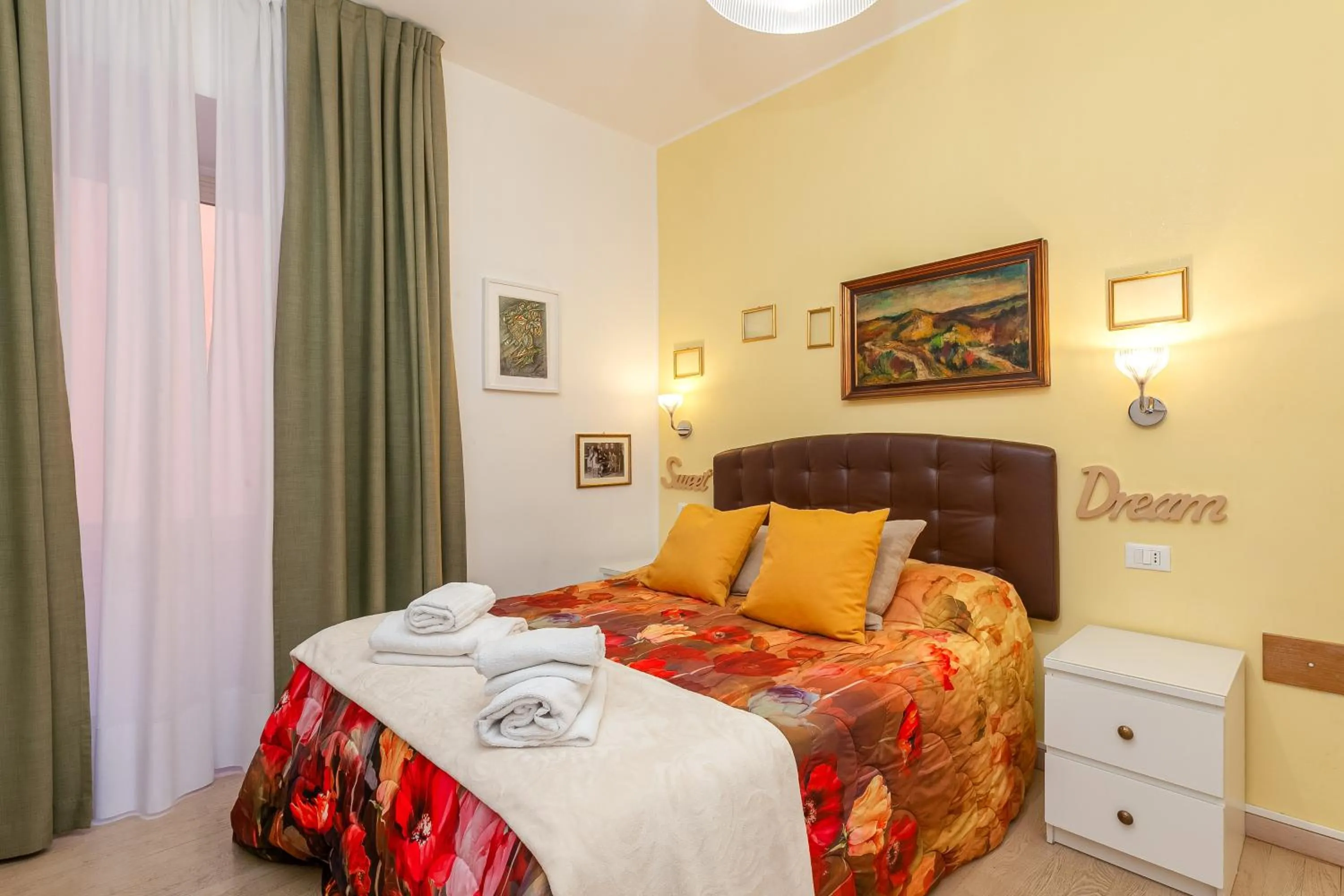 Bed in St. Peter's Relax