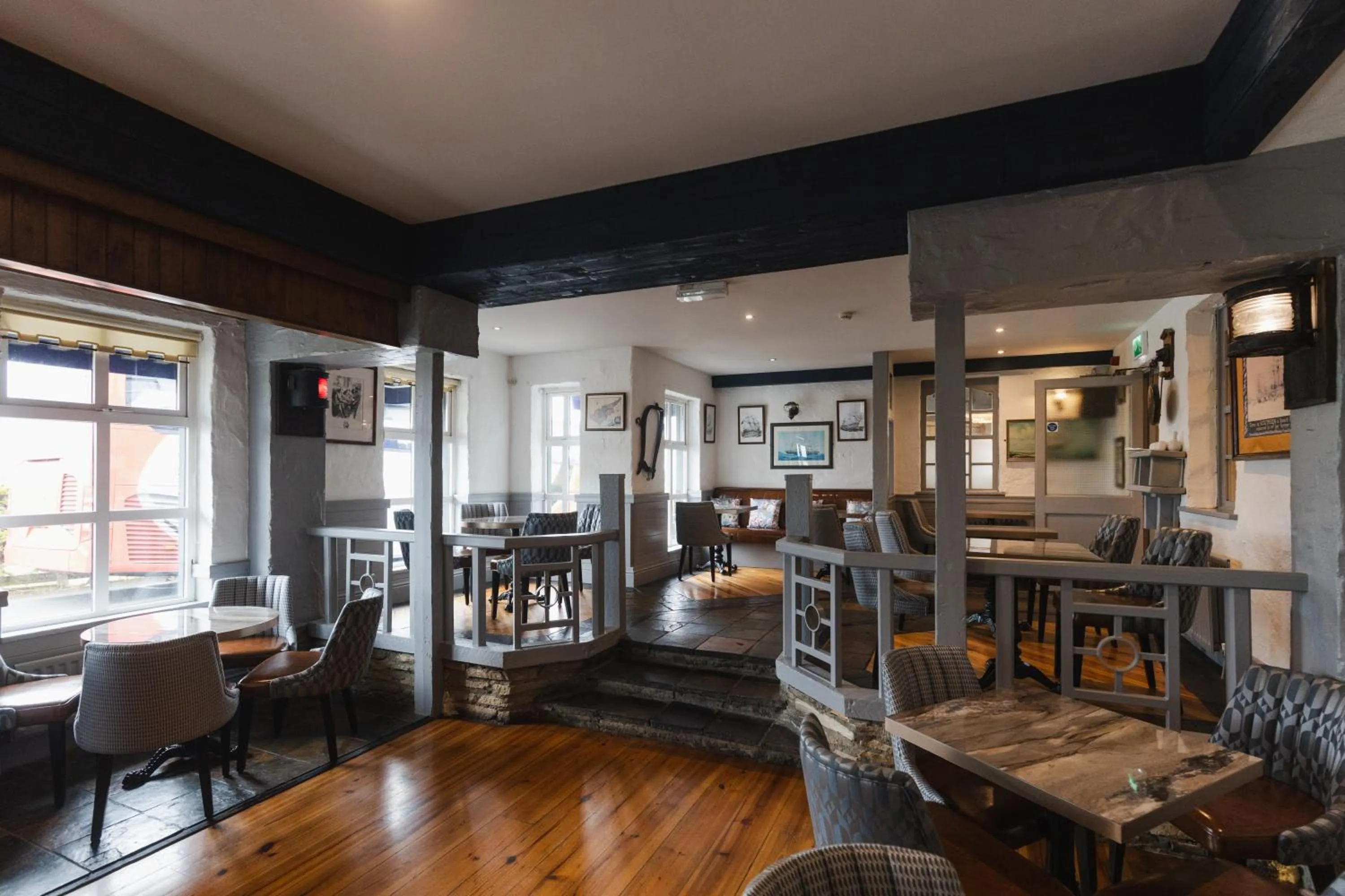 Lounge or bar in Gray's at Bushmills
