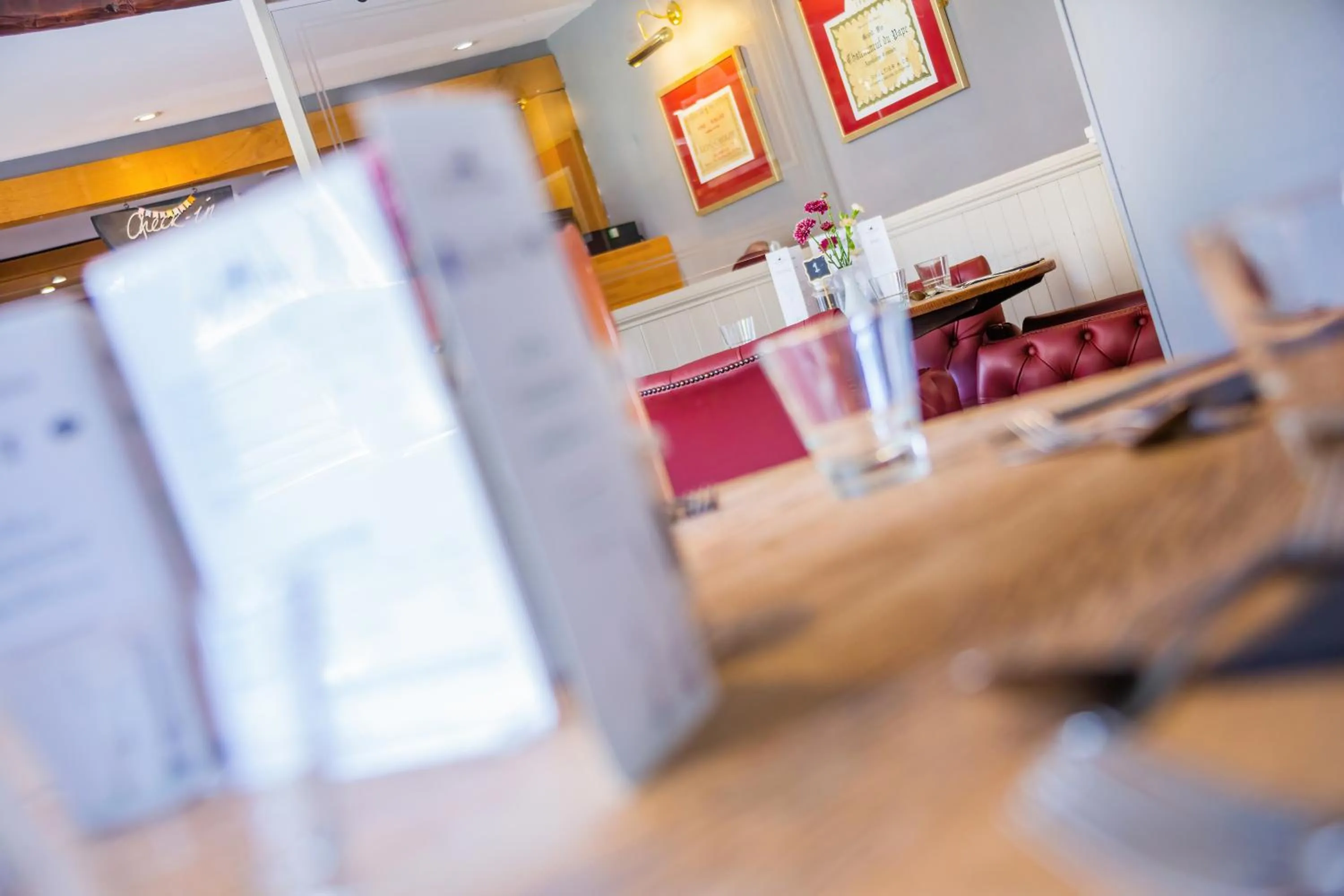 Restaurant/places to eat in The Black Swan Inn