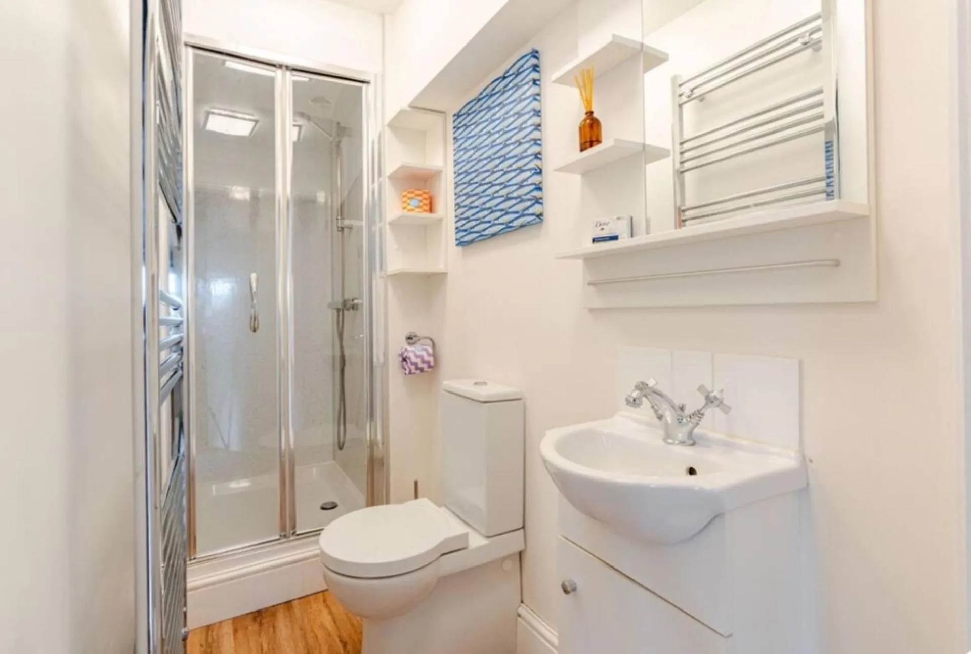 Sedbergh Penthouse - KingBed - Tv - Wifi