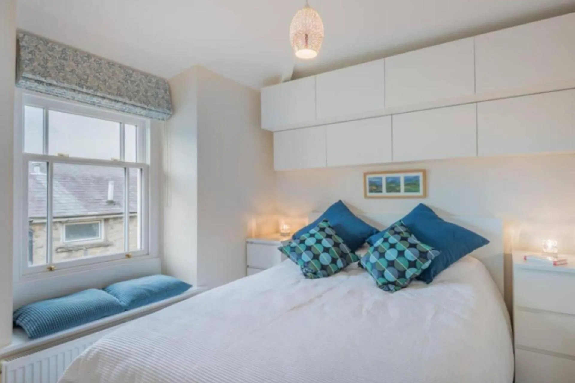 Bed in Sedbergh Penthouse - KingBed - Tv - Wifi
