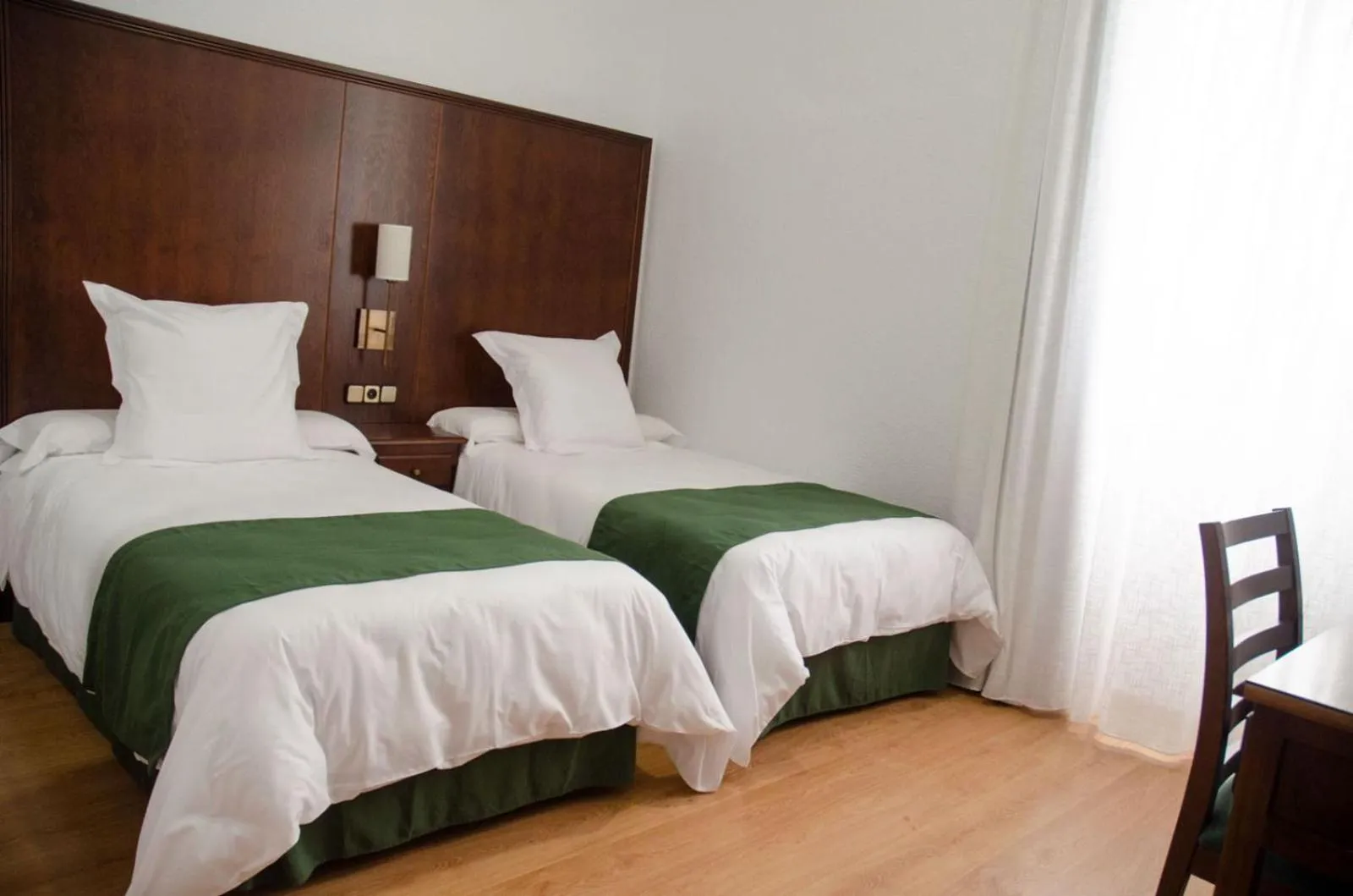 Bed in Hotel Balneario de Marmolejo