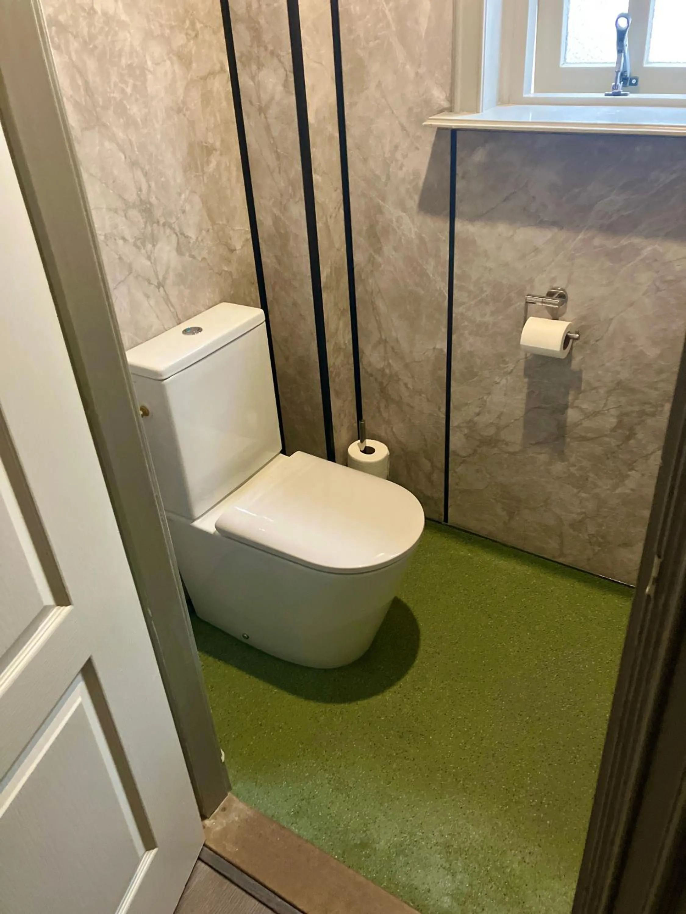 Toilet in Hotel Waddengenot