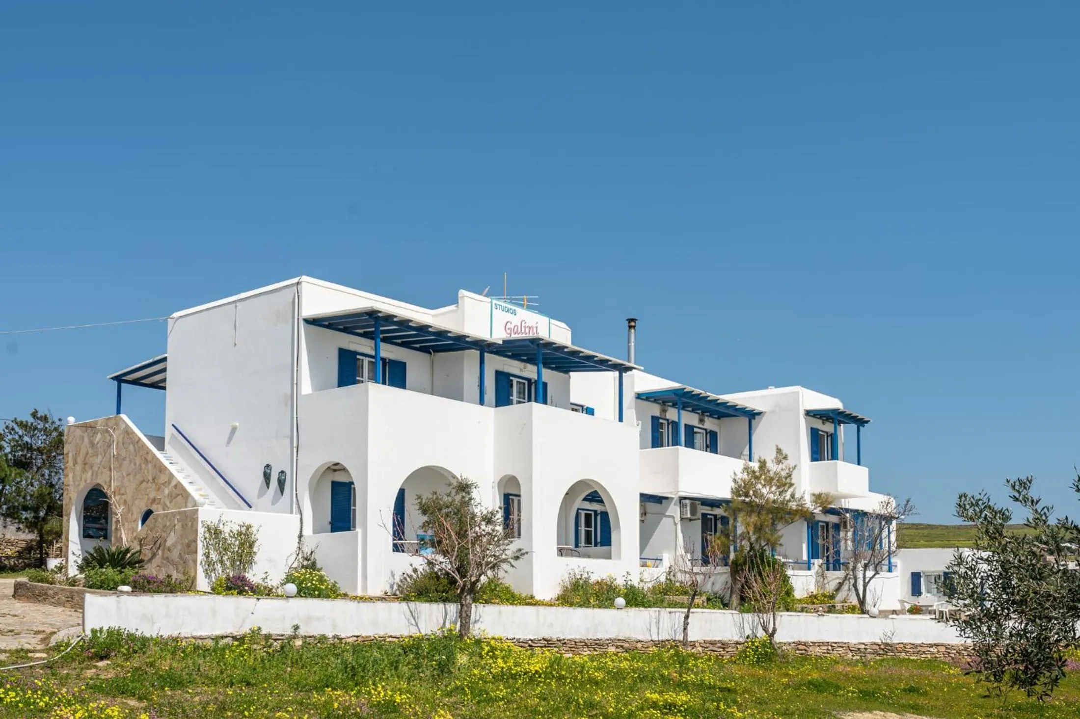 Property building in Galini me thea